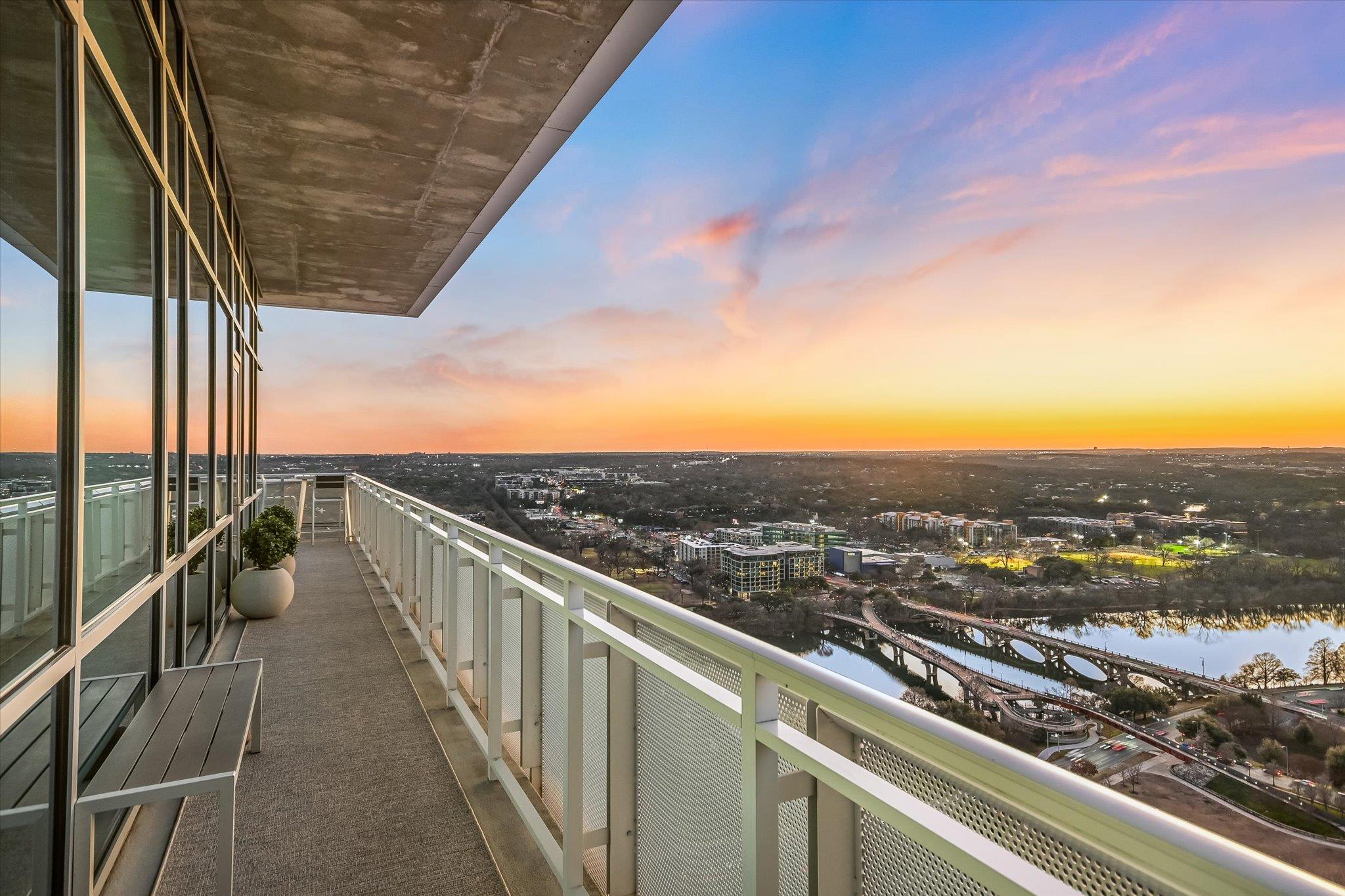 222 West Ave # 3002, Austin, TX 78701