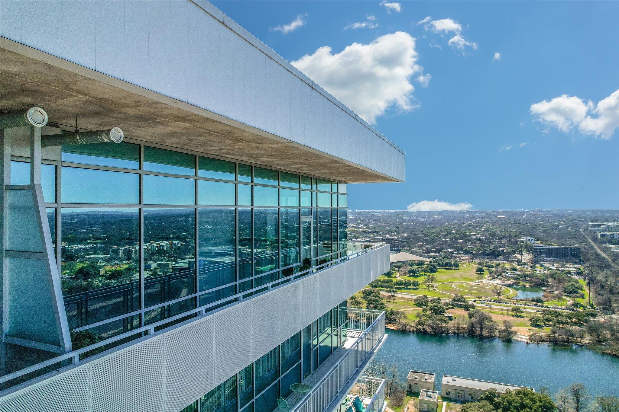 222 West Ave # 3002, Austin, TX 78701