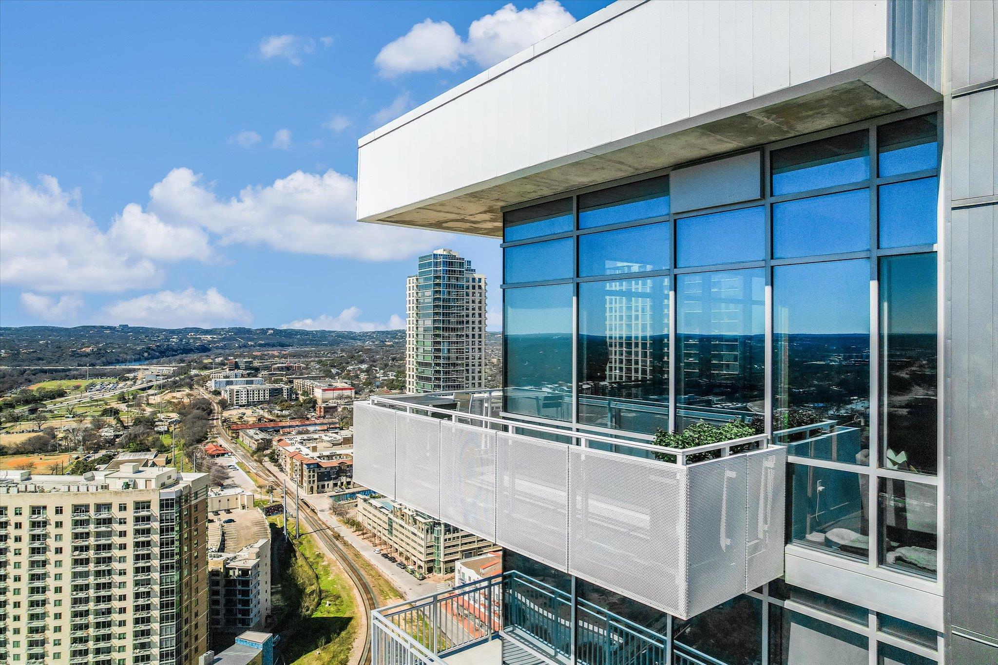 222 West Ave # 3002, Austin, TX 78701