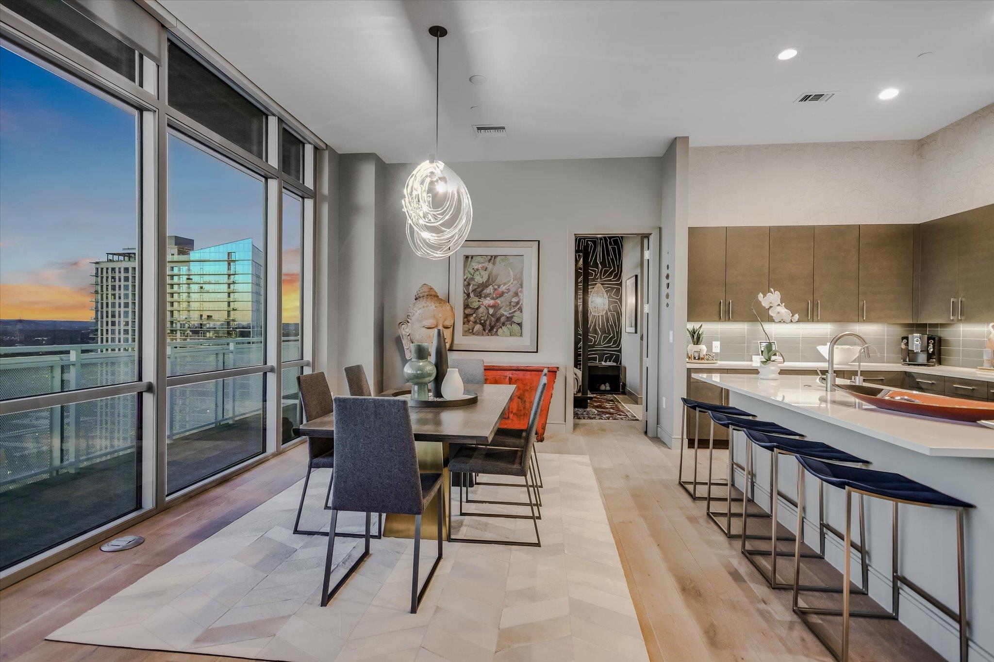 222 West Ave # 3002, Austin, TX 78701