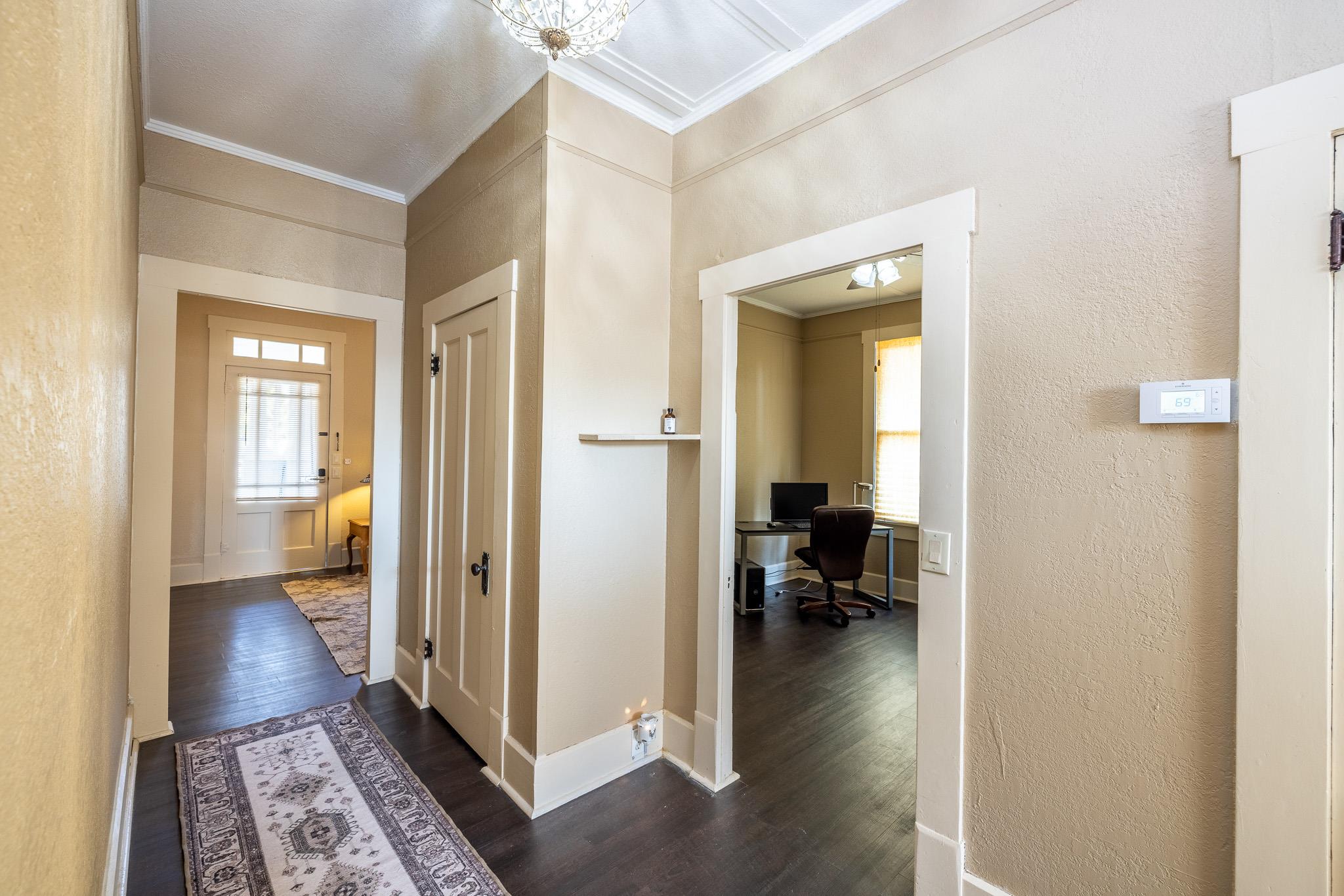 626 Saint Vincent St, Gonzales, TX 78629