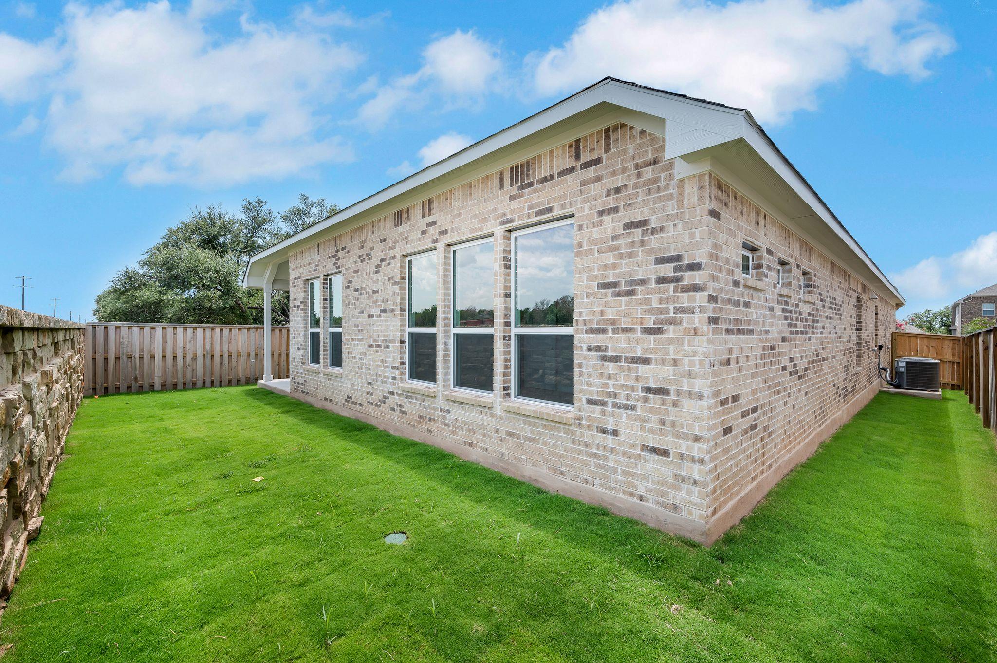 316 Millbend Rd, Georgetown, TX 78633