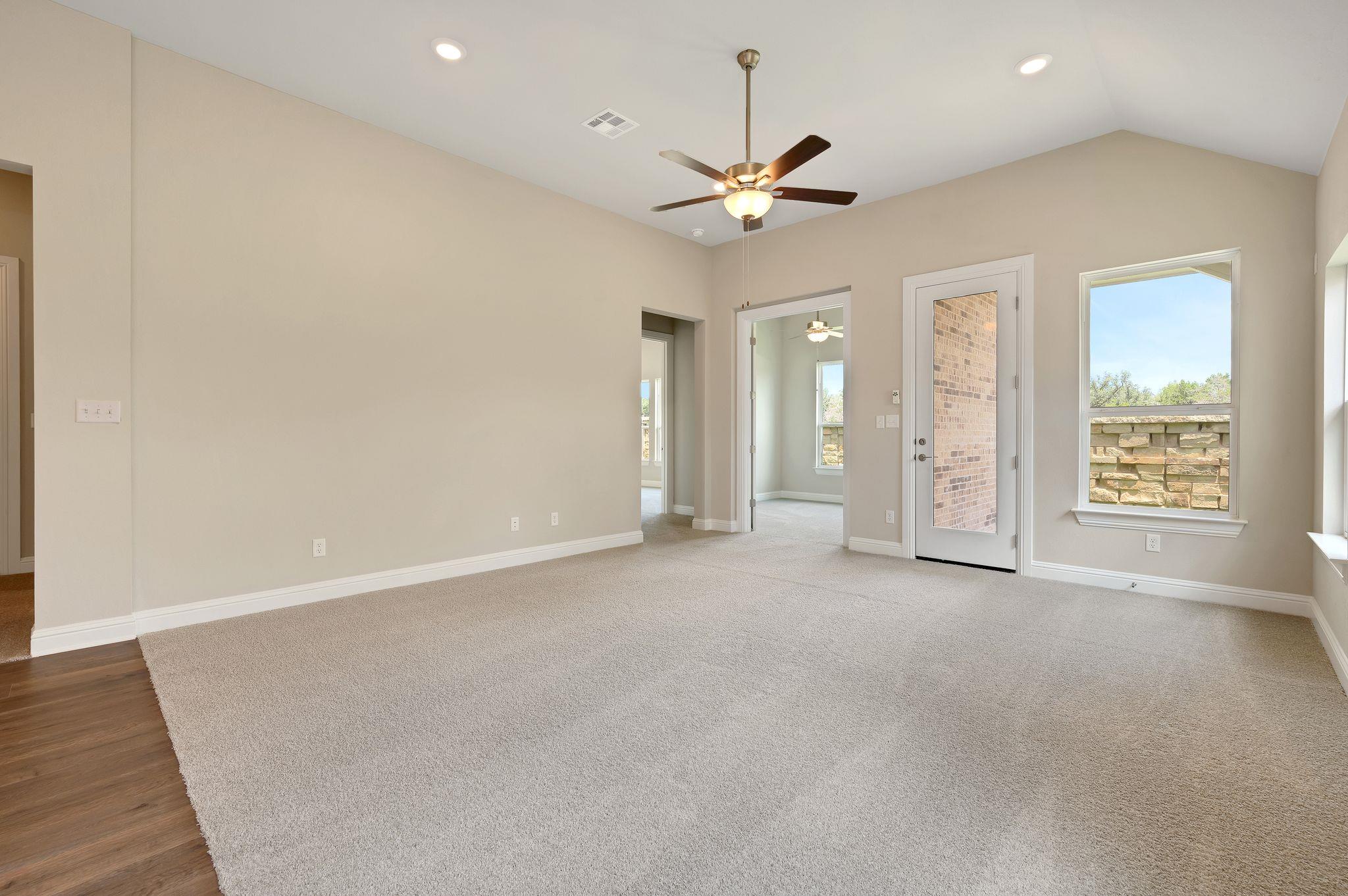 316 Millbend Rd, Georgetown, TX 78633