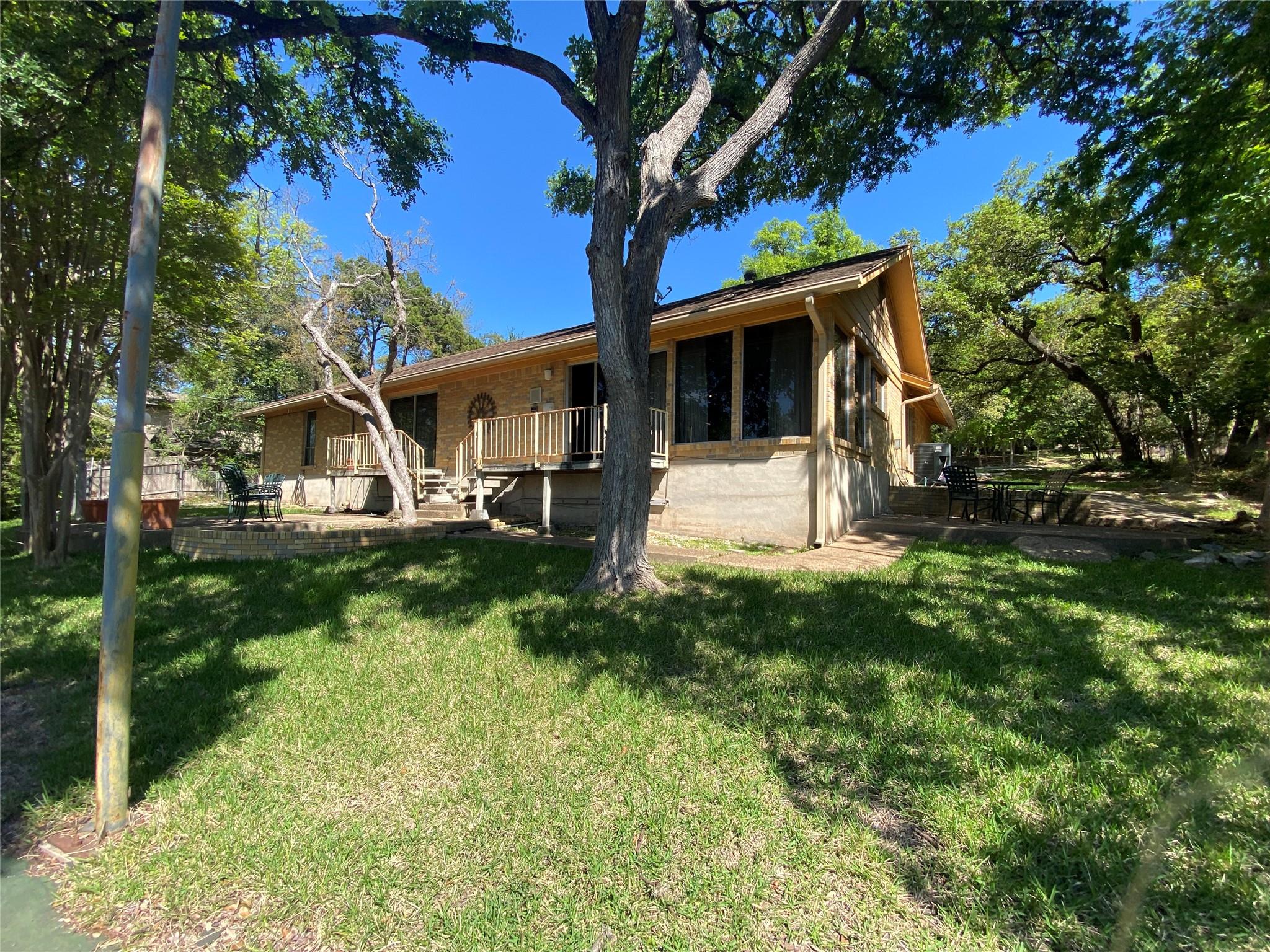 8910 Wildridge Dr, Austin, TX 78759