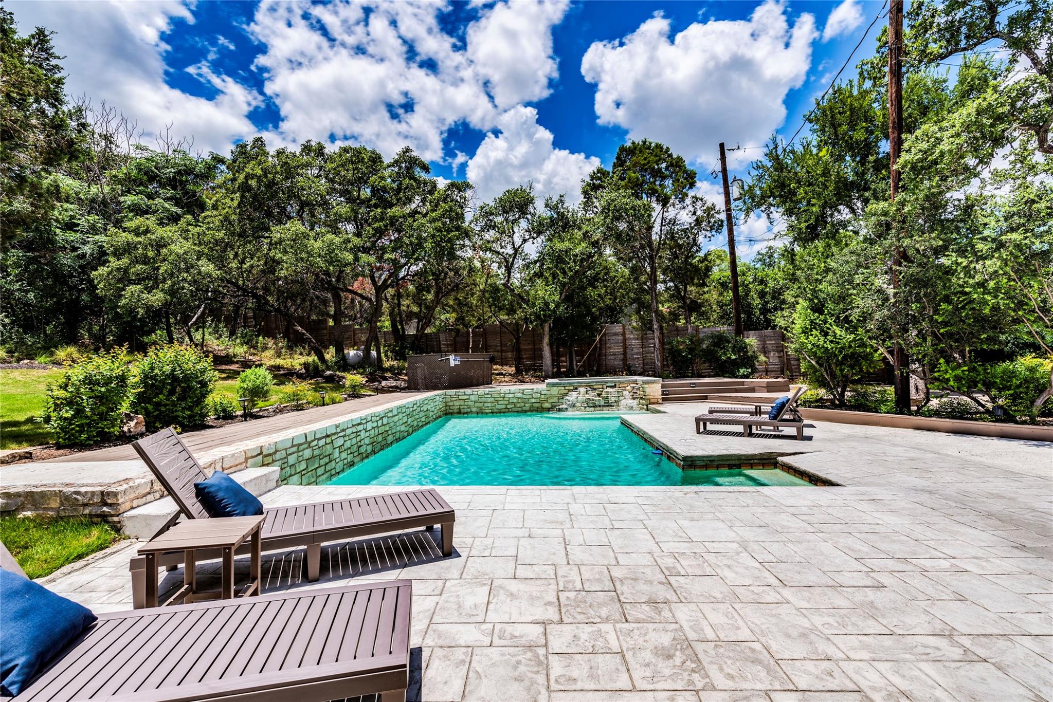 13113 Mansfield Dr, Austin, TX 78732