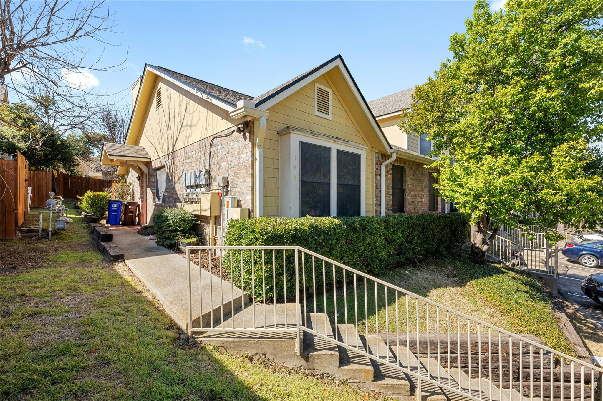11901 Swearingen Dr # 103, Austin, TX 78758