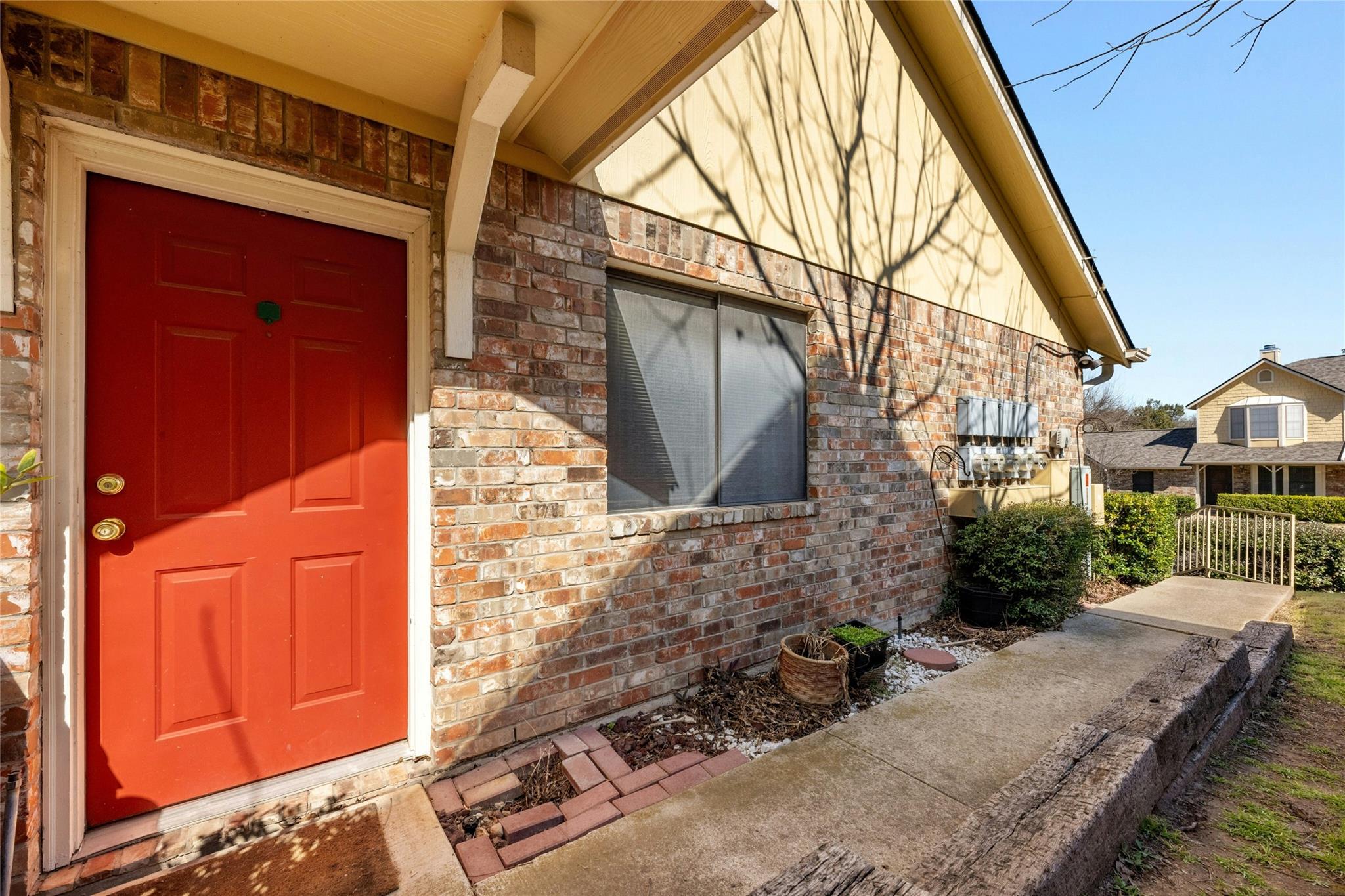 11901 Swearingen Dr # 103, Austin, TX 78758