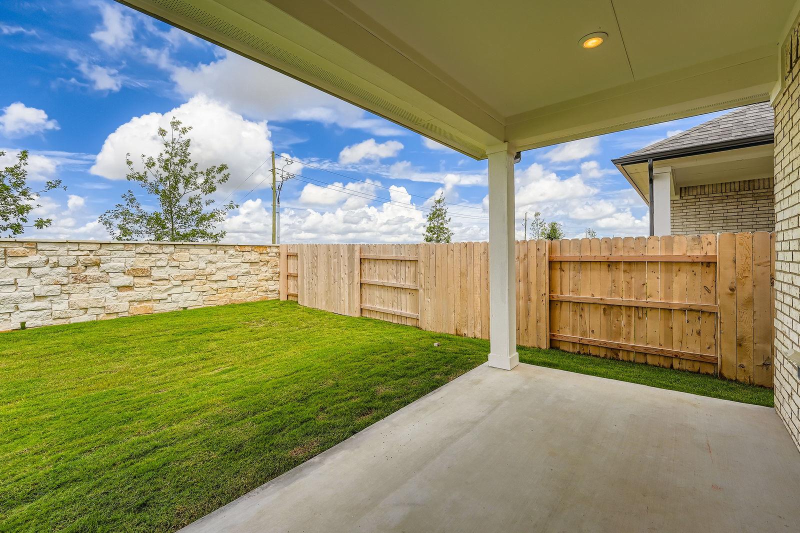 324 Brandywine Rd, Hutto, TX 78634