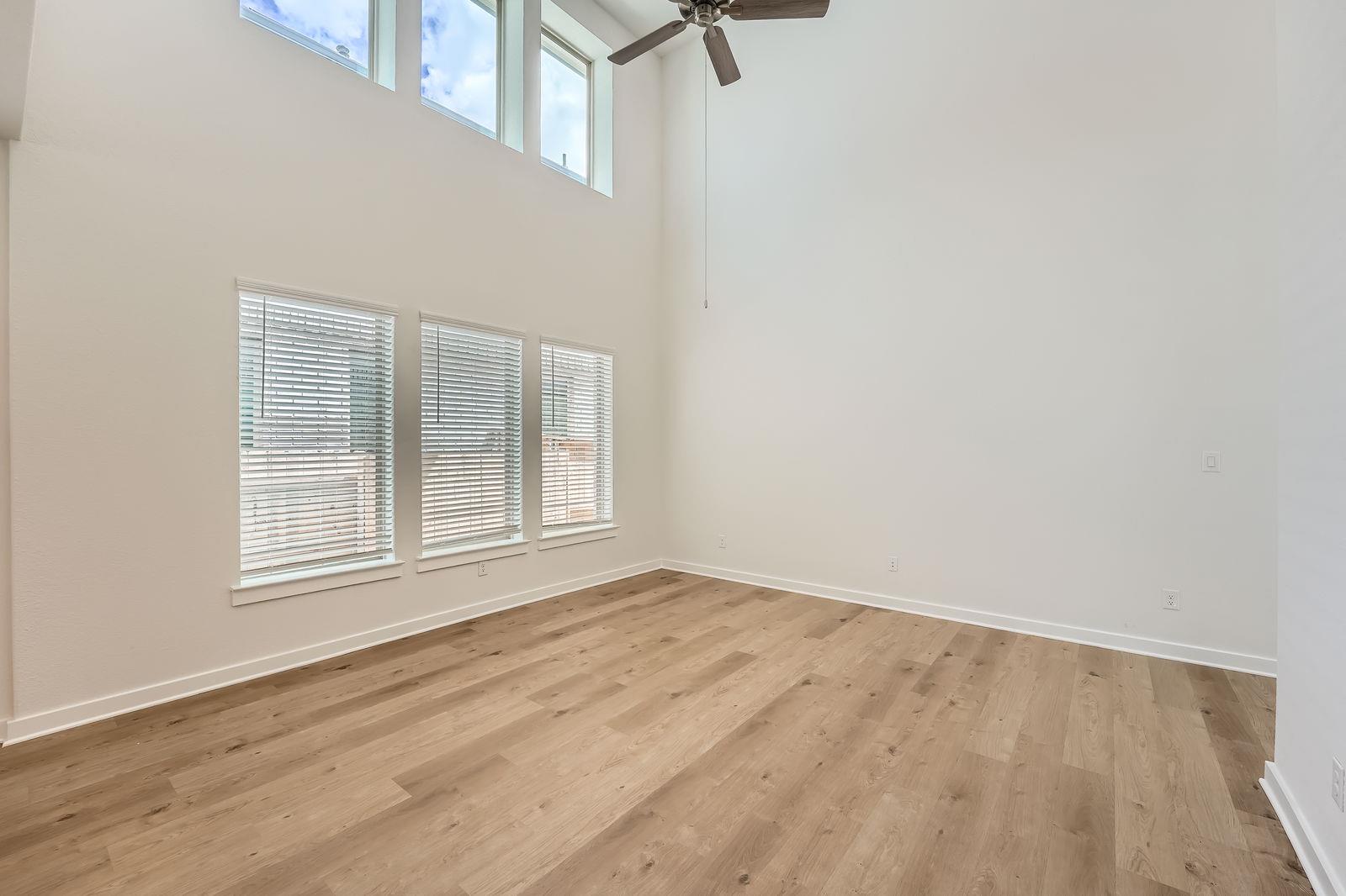 324 Brandywine Rd, Hutto, TX 78634