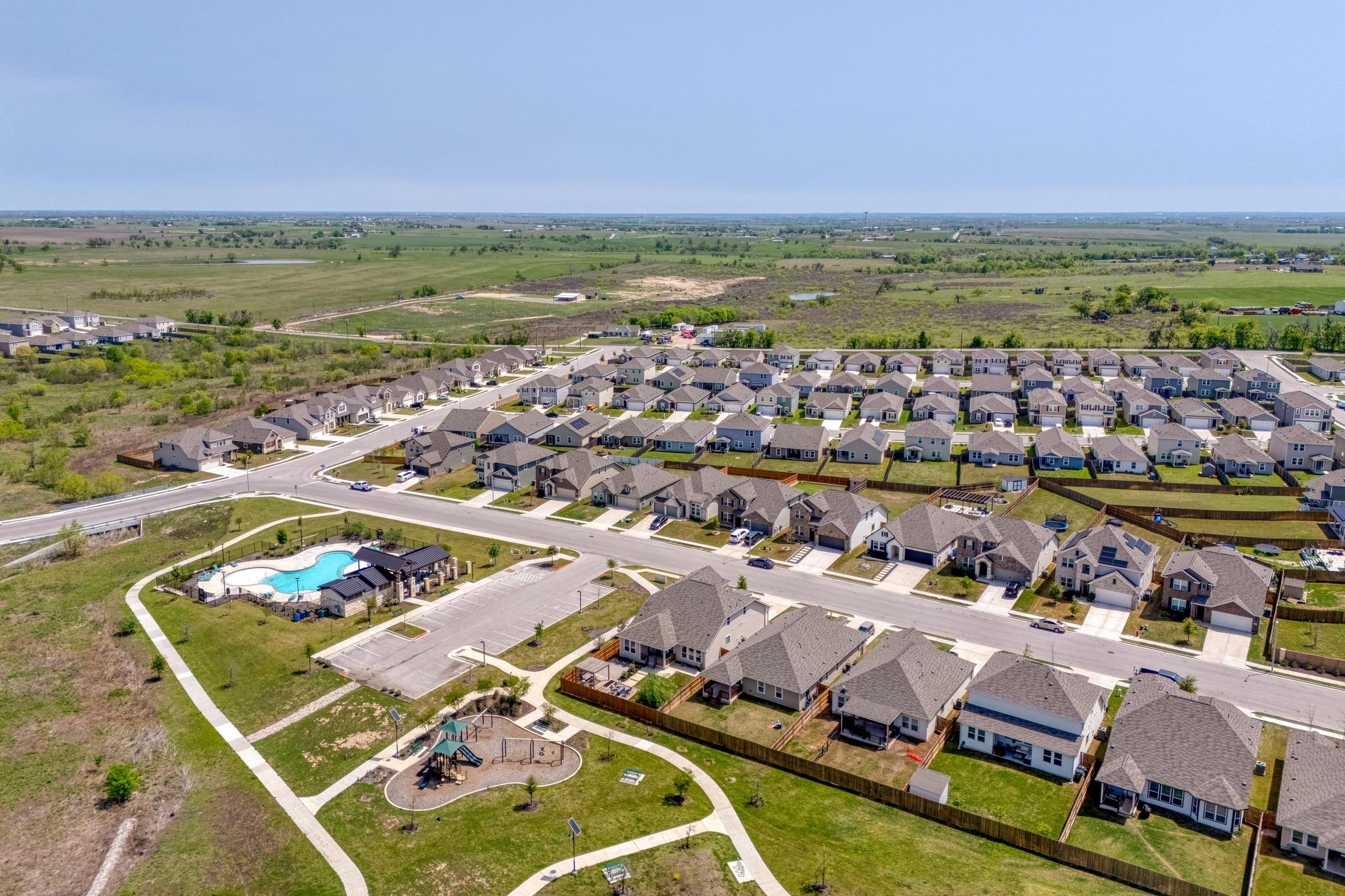 19524 Landmark Dr, Pflugerville, TX 78660
