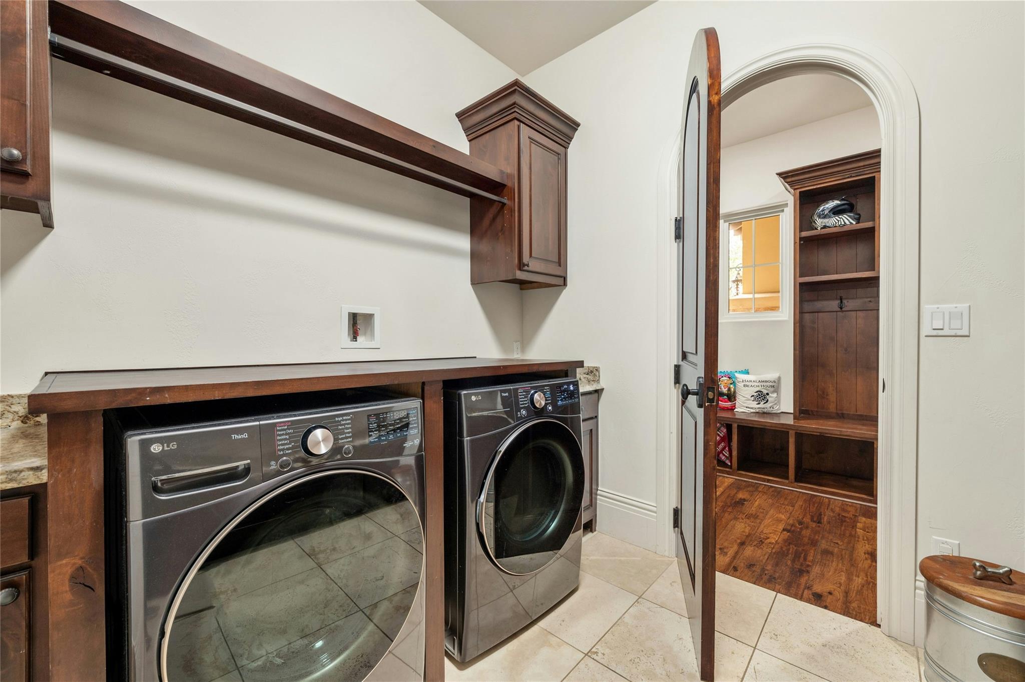 19520 Tessa Hts, Spicewood, TX 78669
