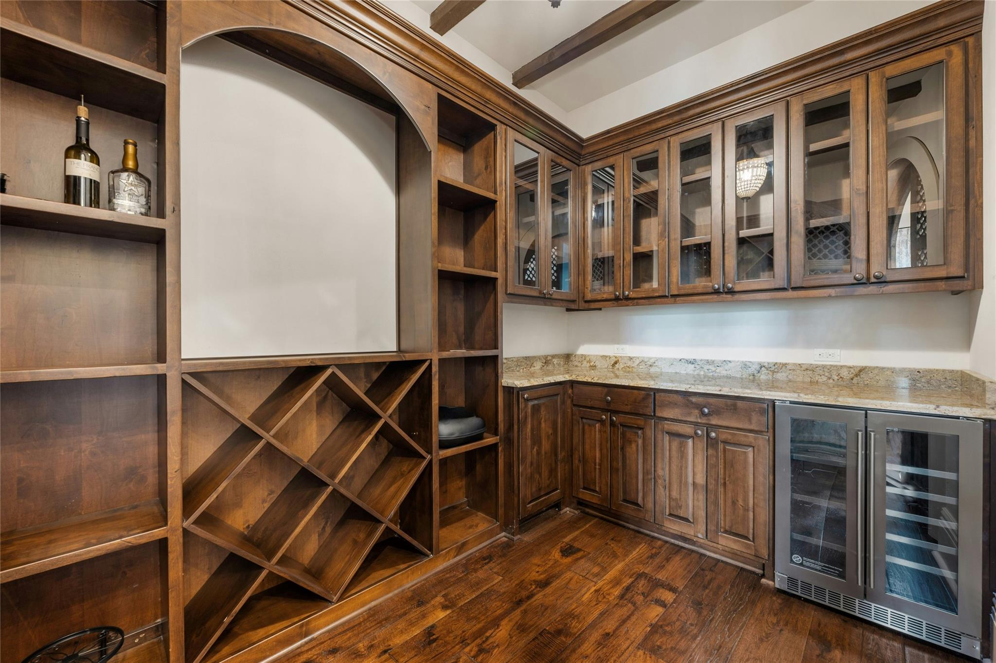 19520 Tessa Hts, Spicewood, TX 78669