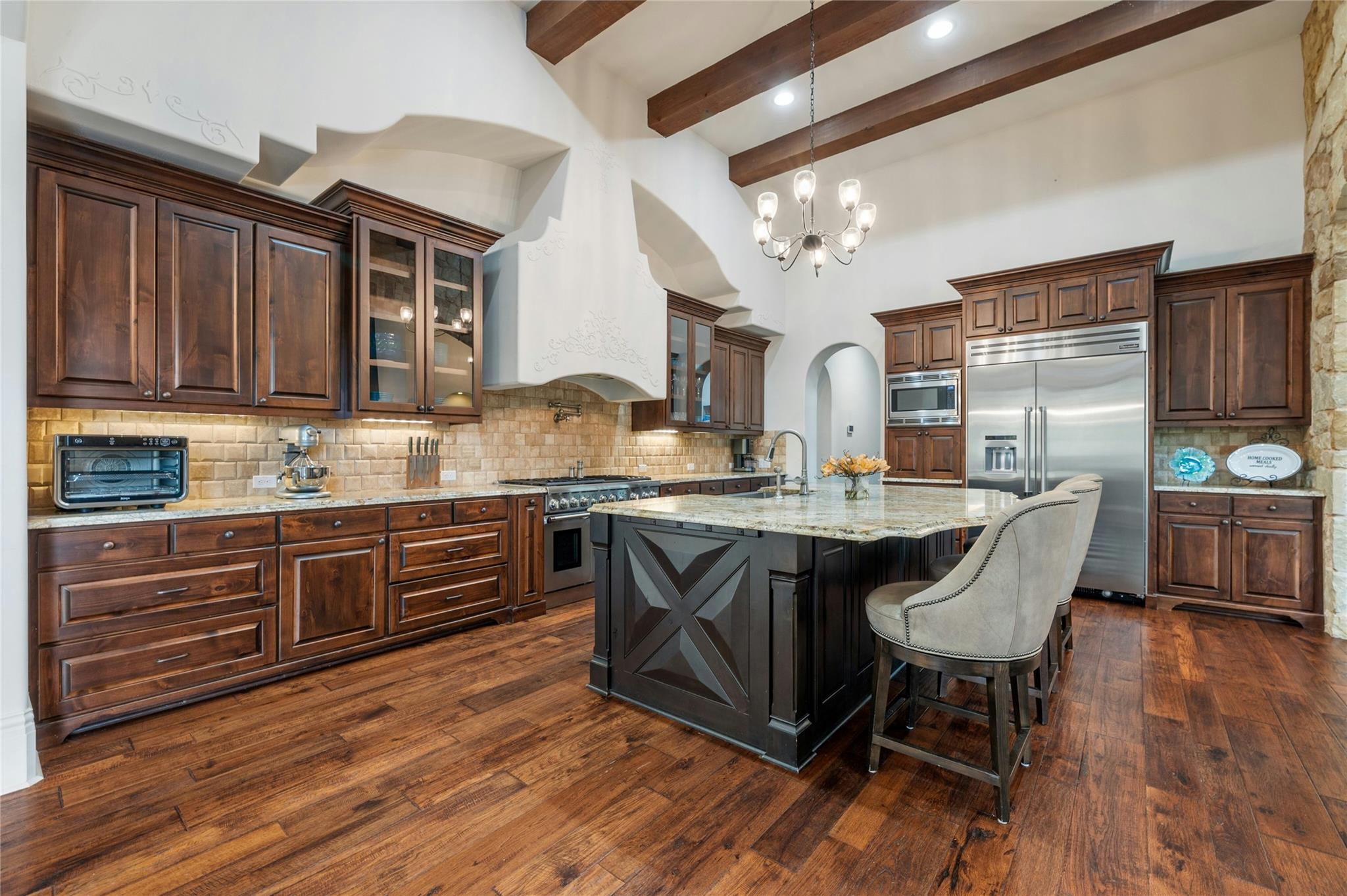 19520 Tessa Hts, Spicewood, TX 78669