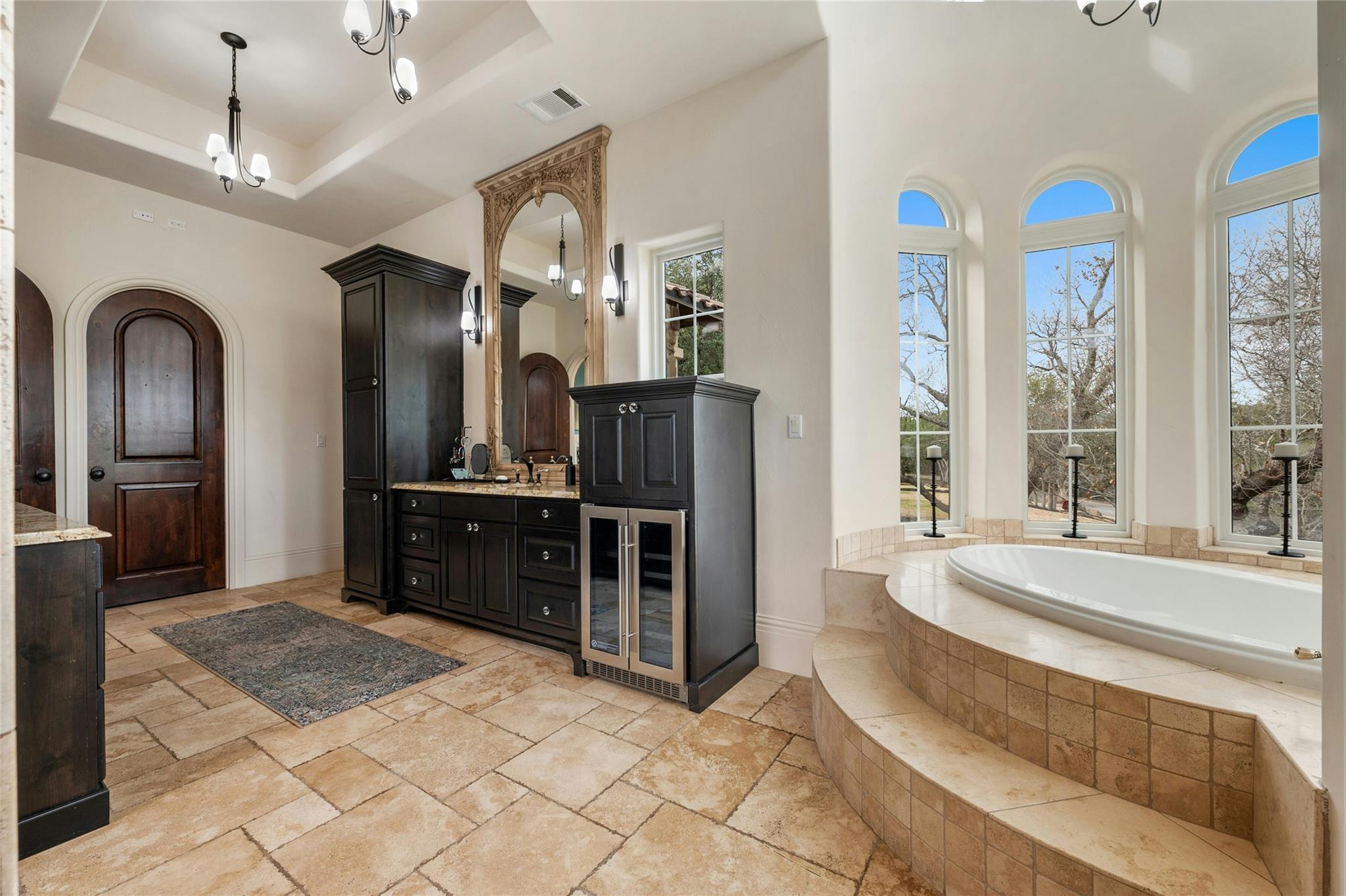 19520 Tessa Hts, Spicewood, TX 78669