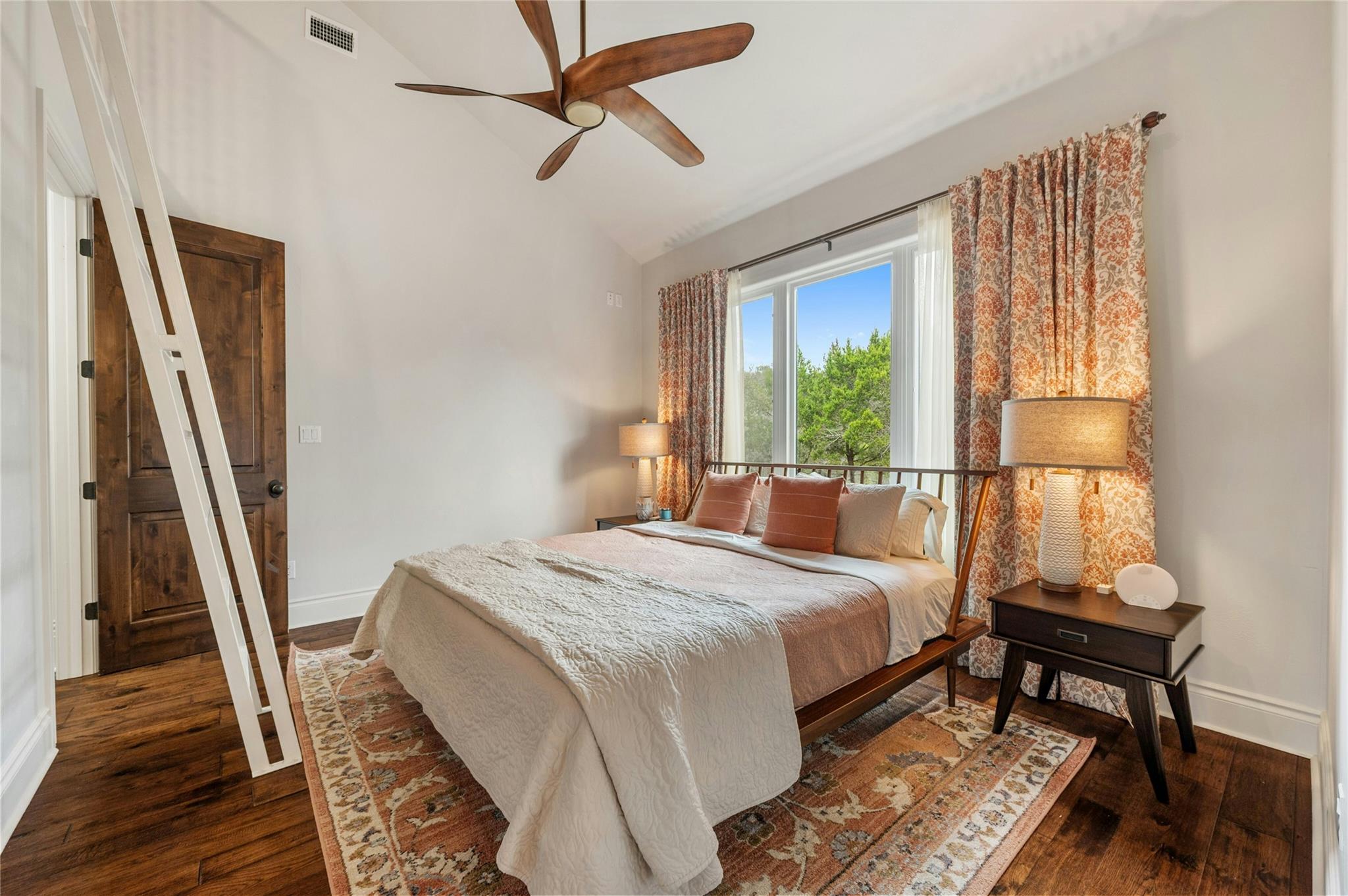 19520 Tessa Hts, Spicewood, TX 78669