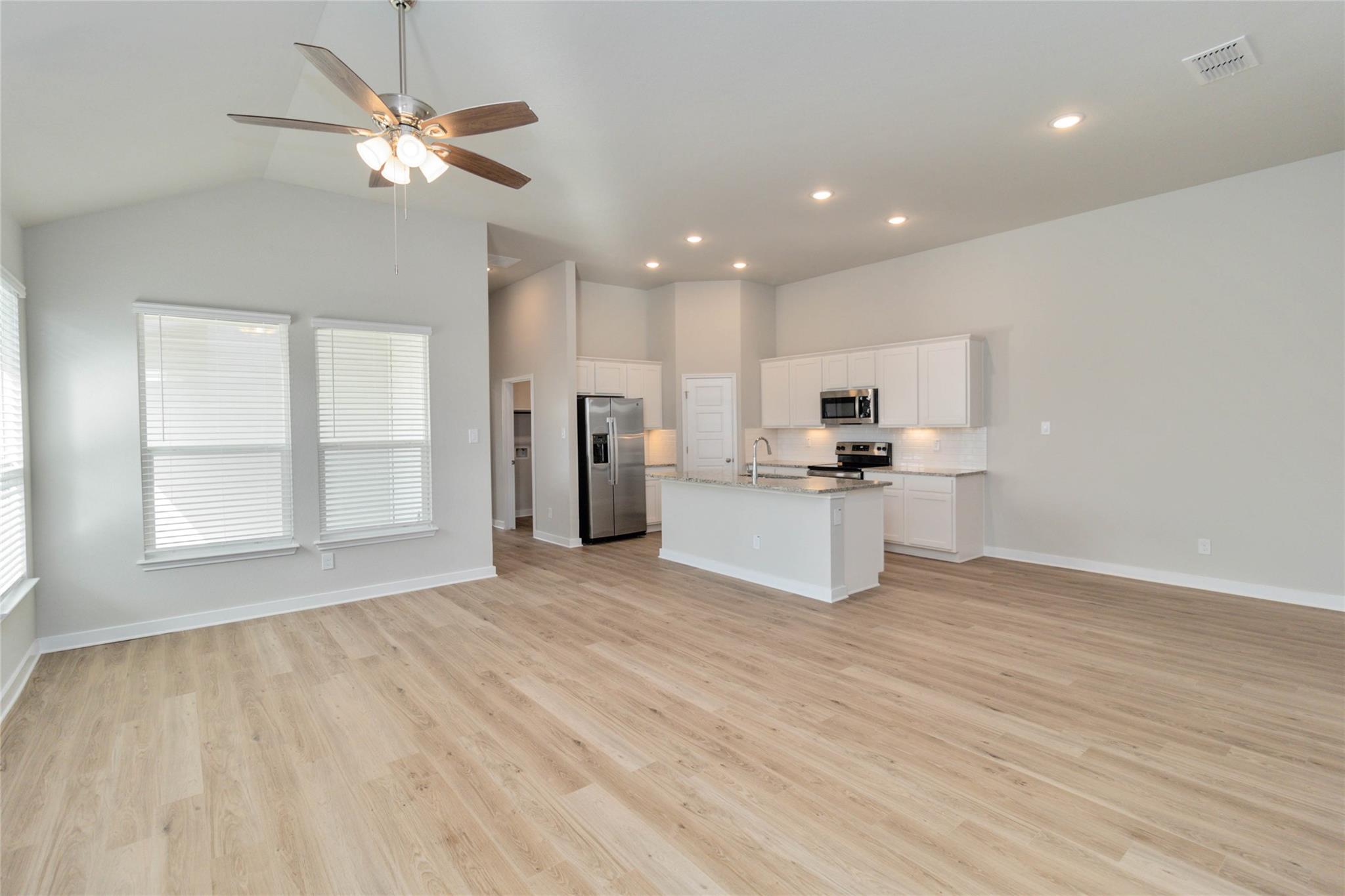 171 Schrader Dr, Buda, TX 78610