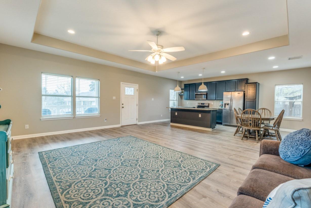 1909 Canyon Lake Dr, Canyon Lake, TX 78133