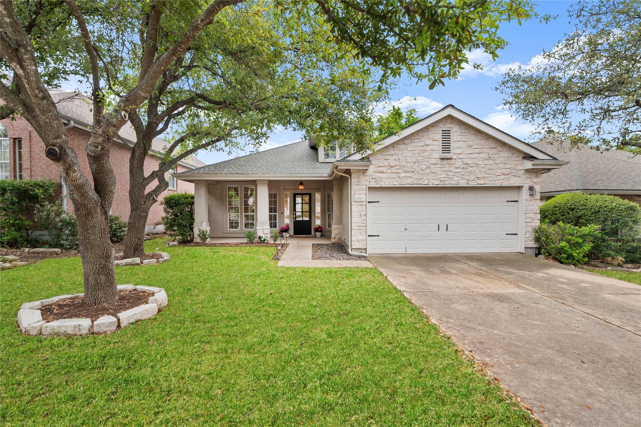 11817 Lake Stone Dr, Austin, TX 78738