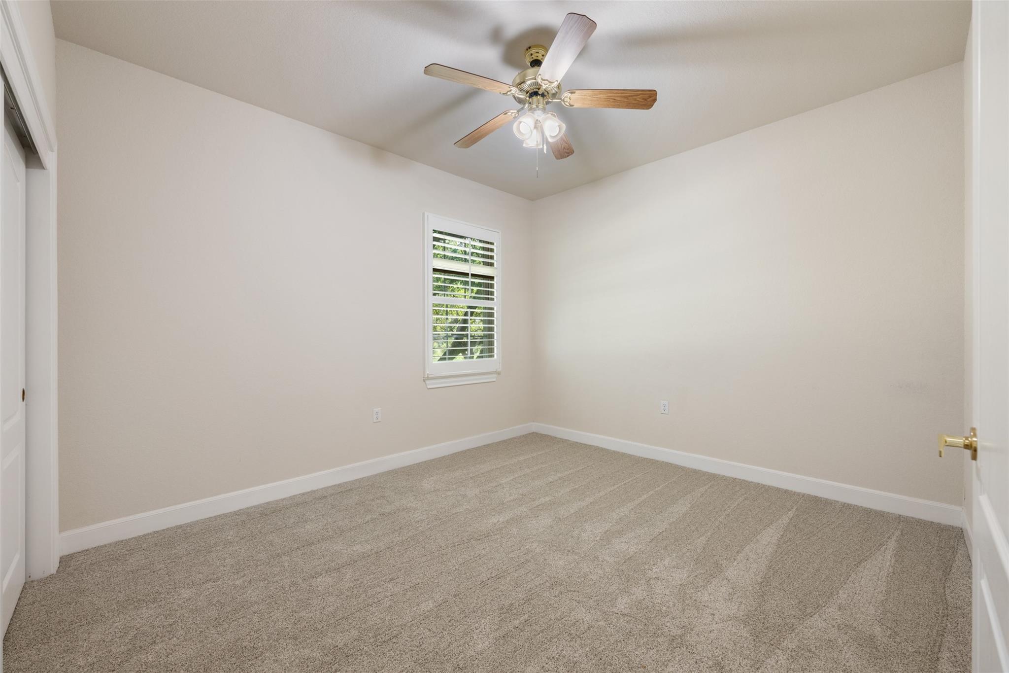 217 Dove Hollow Trl, Georgetown, TX 78633
