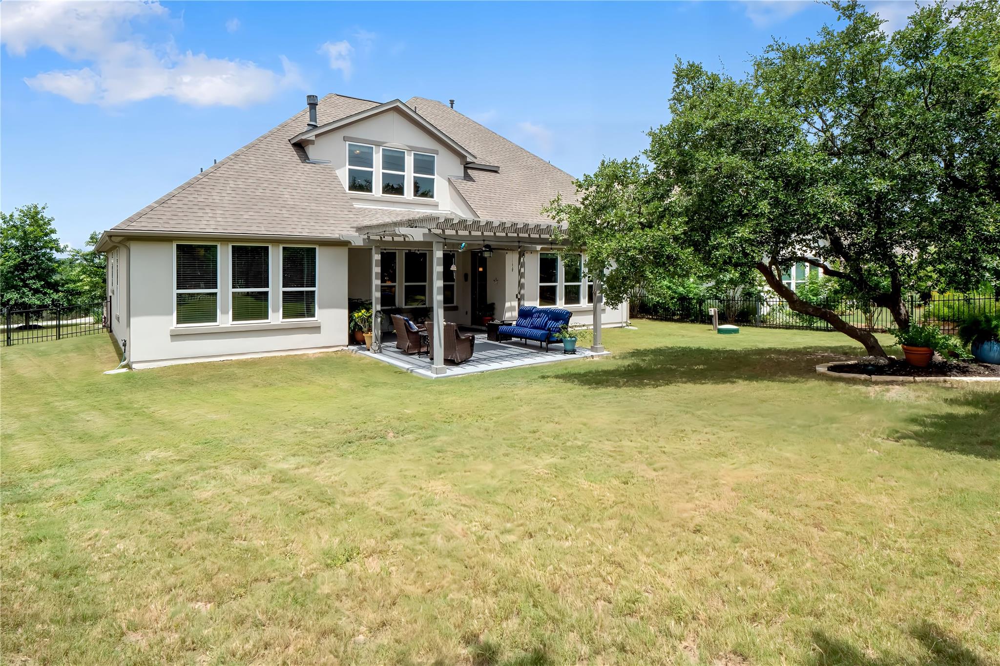 19627 Summit Glory Trl, Spicewood, TX 78669