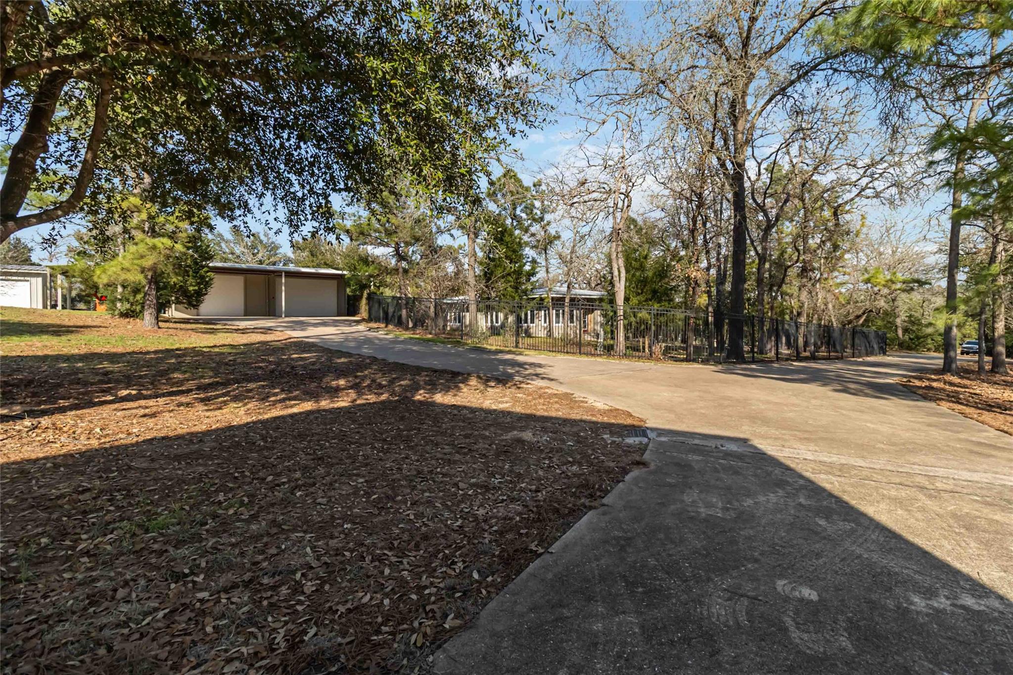 172 William Higgins Dr, Bastrop, TX 78602