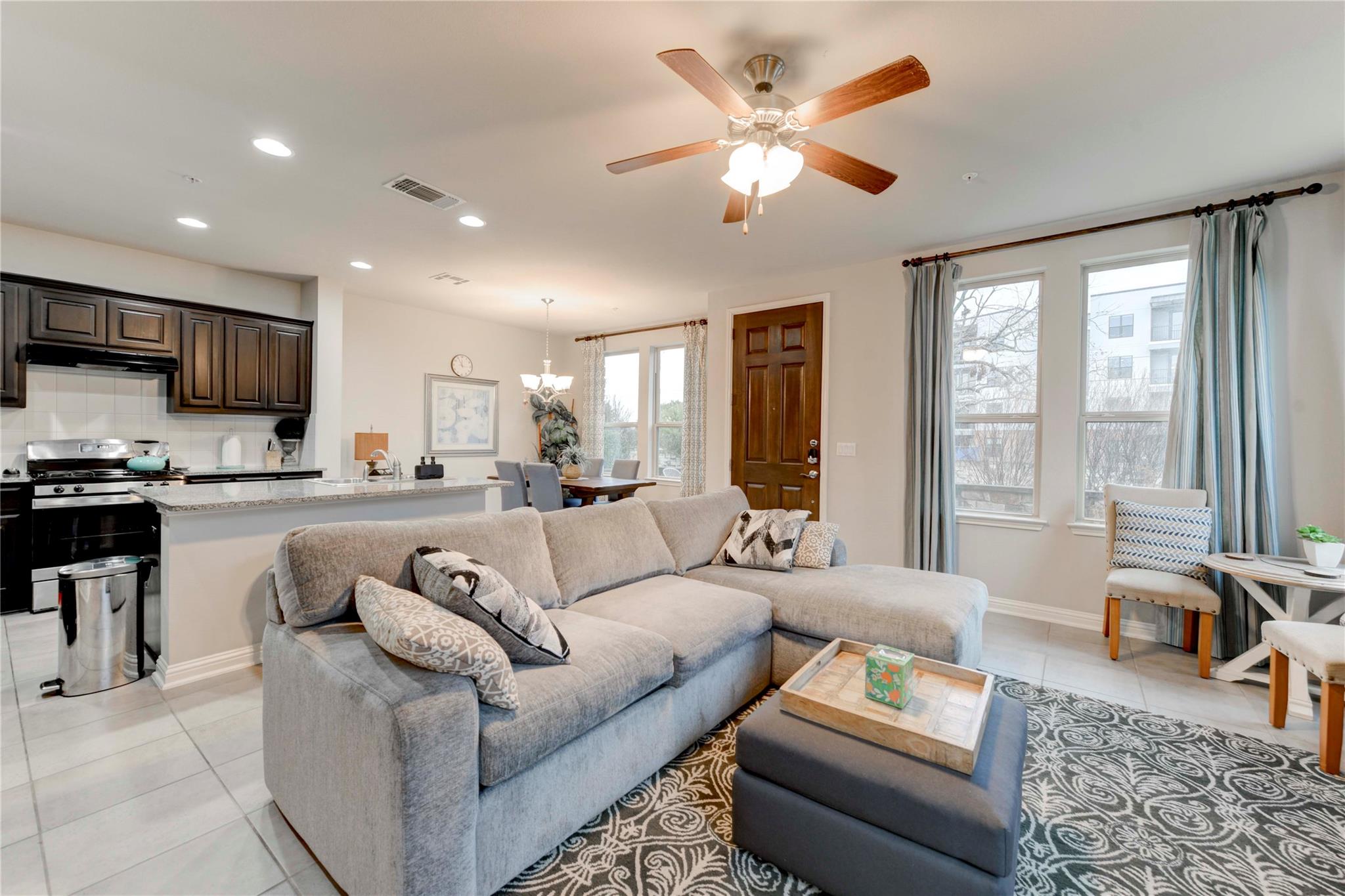 13800 Lyndhurst St # 125, Austin, TX 78717