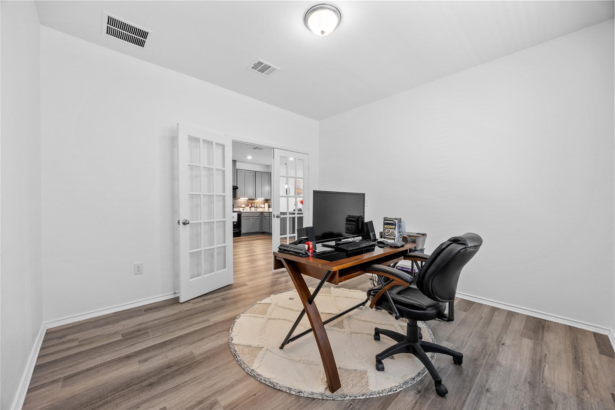 6512 Wagon Spring St, Del Valle, TX 78617