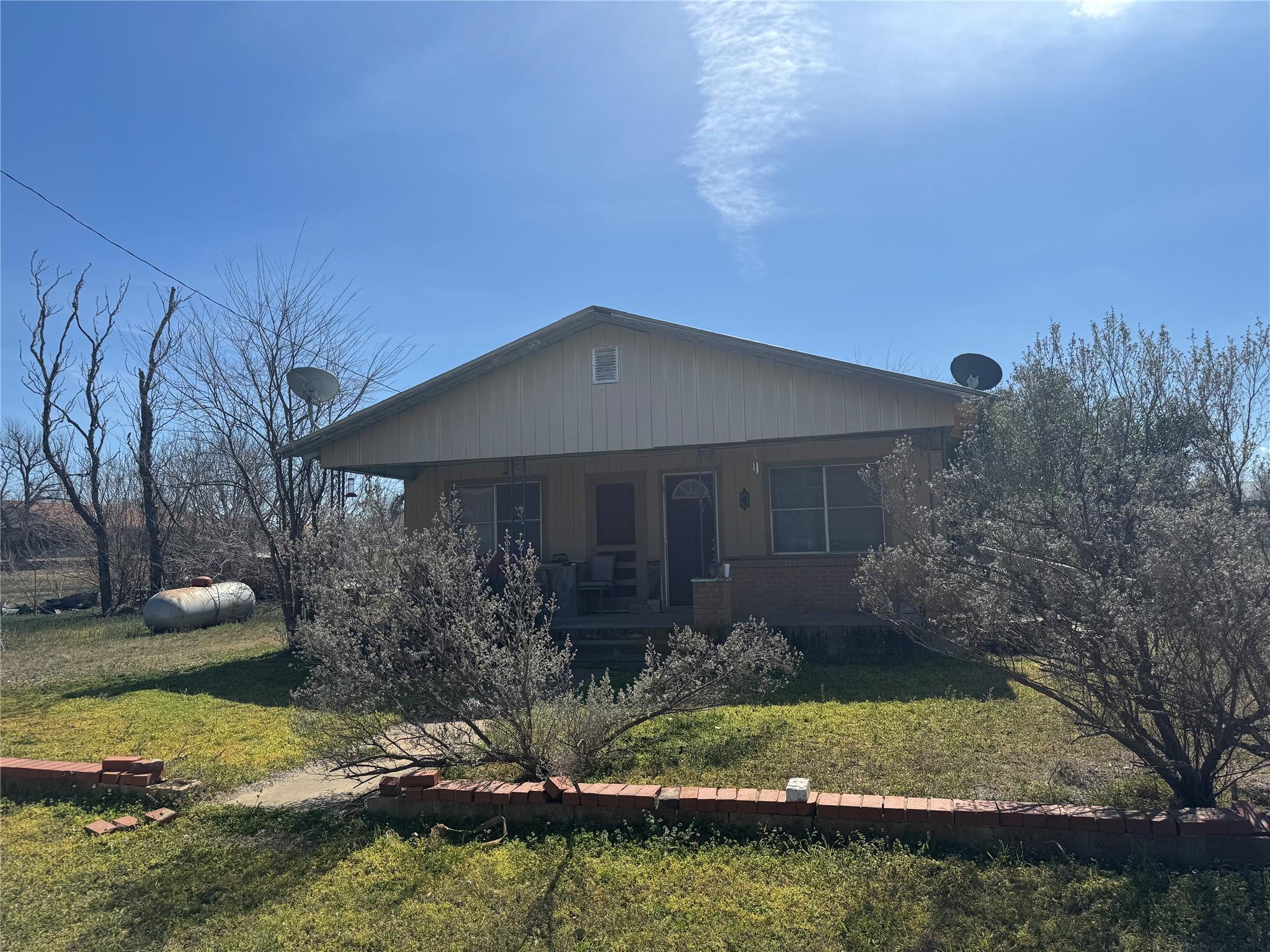 303 W Commerce St, Richland Springs, TX 76871