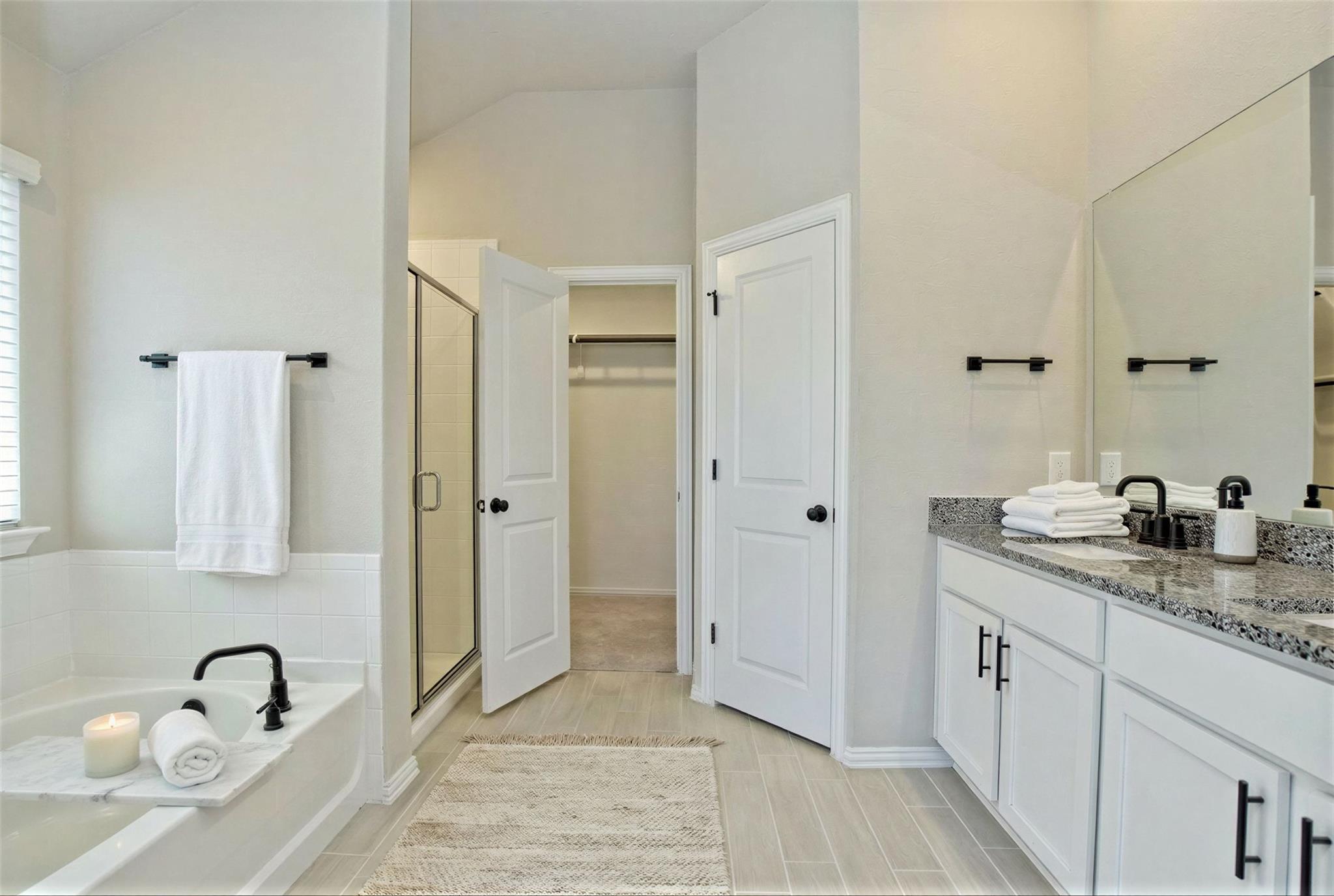 132 Periwinkle Ln, Bastrop, TX 78602