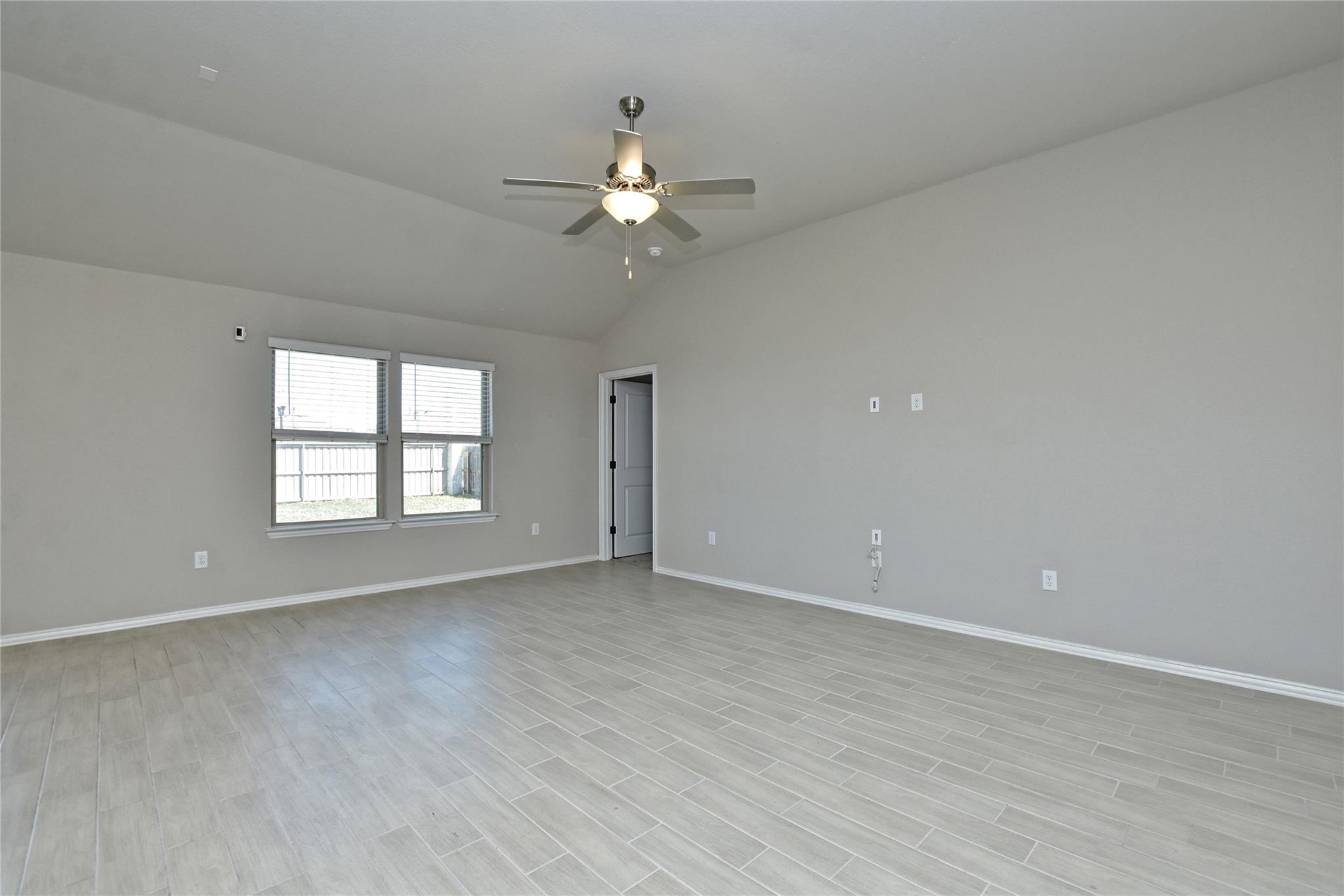 132 Periwinkle Ln, Bastrop, TX 78602