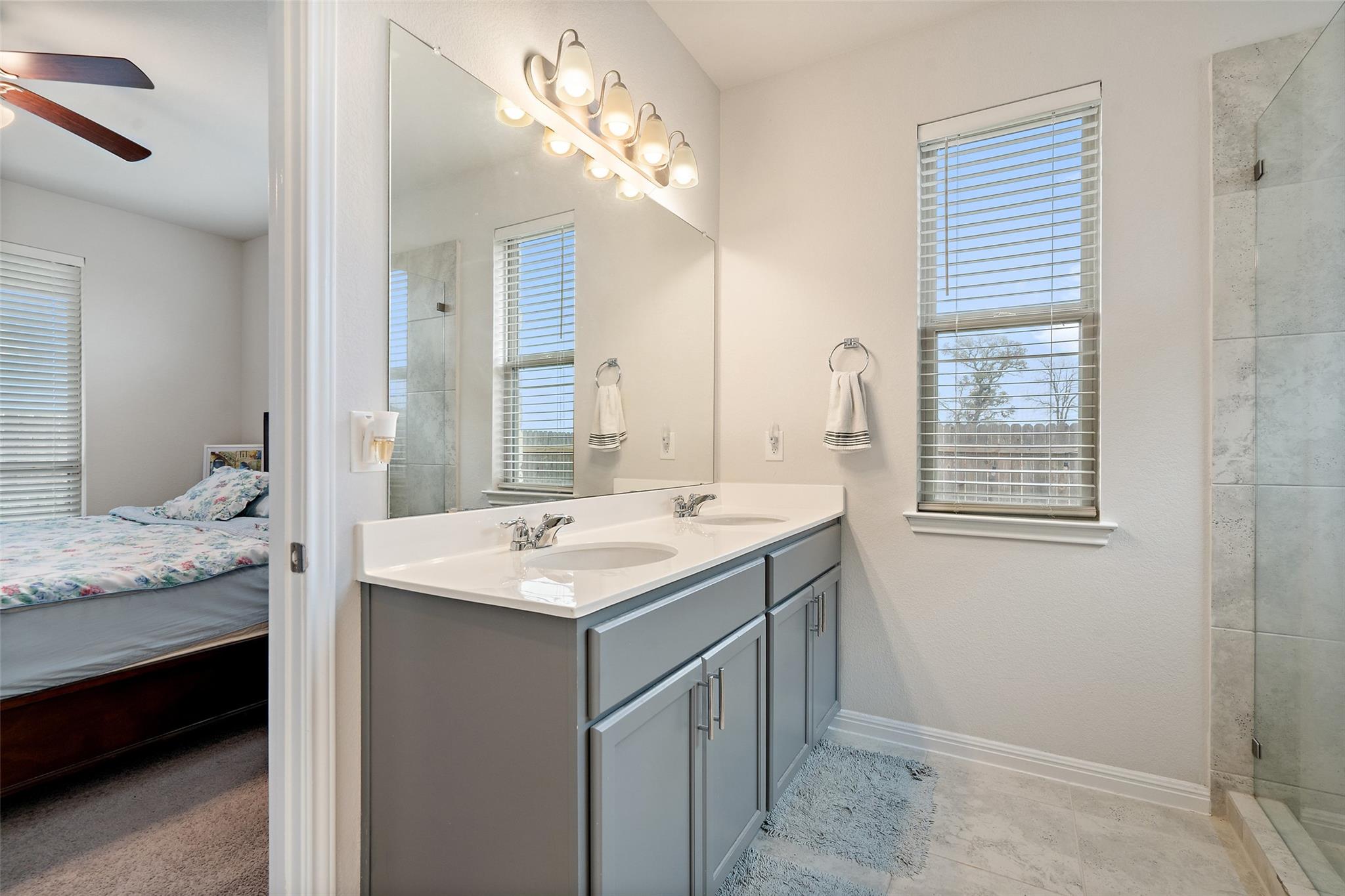 225 Audie Murphy Dr, Leander, TX 78641