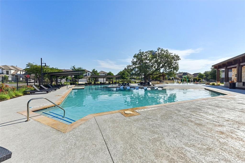 225 Audie Murphy Dr, Leander, TX 78641