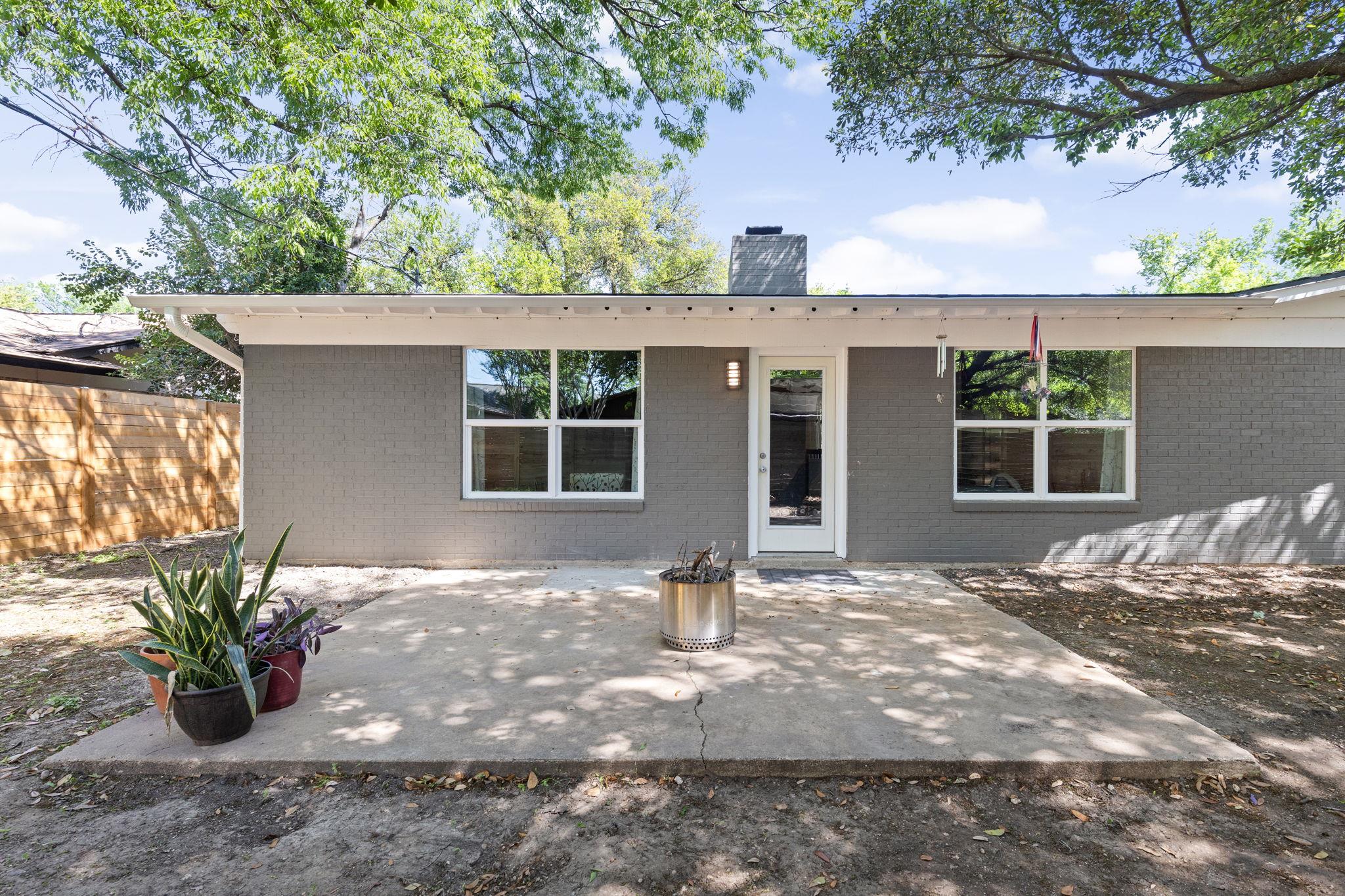 8604 Primrose Ln, Austin, TX 78757