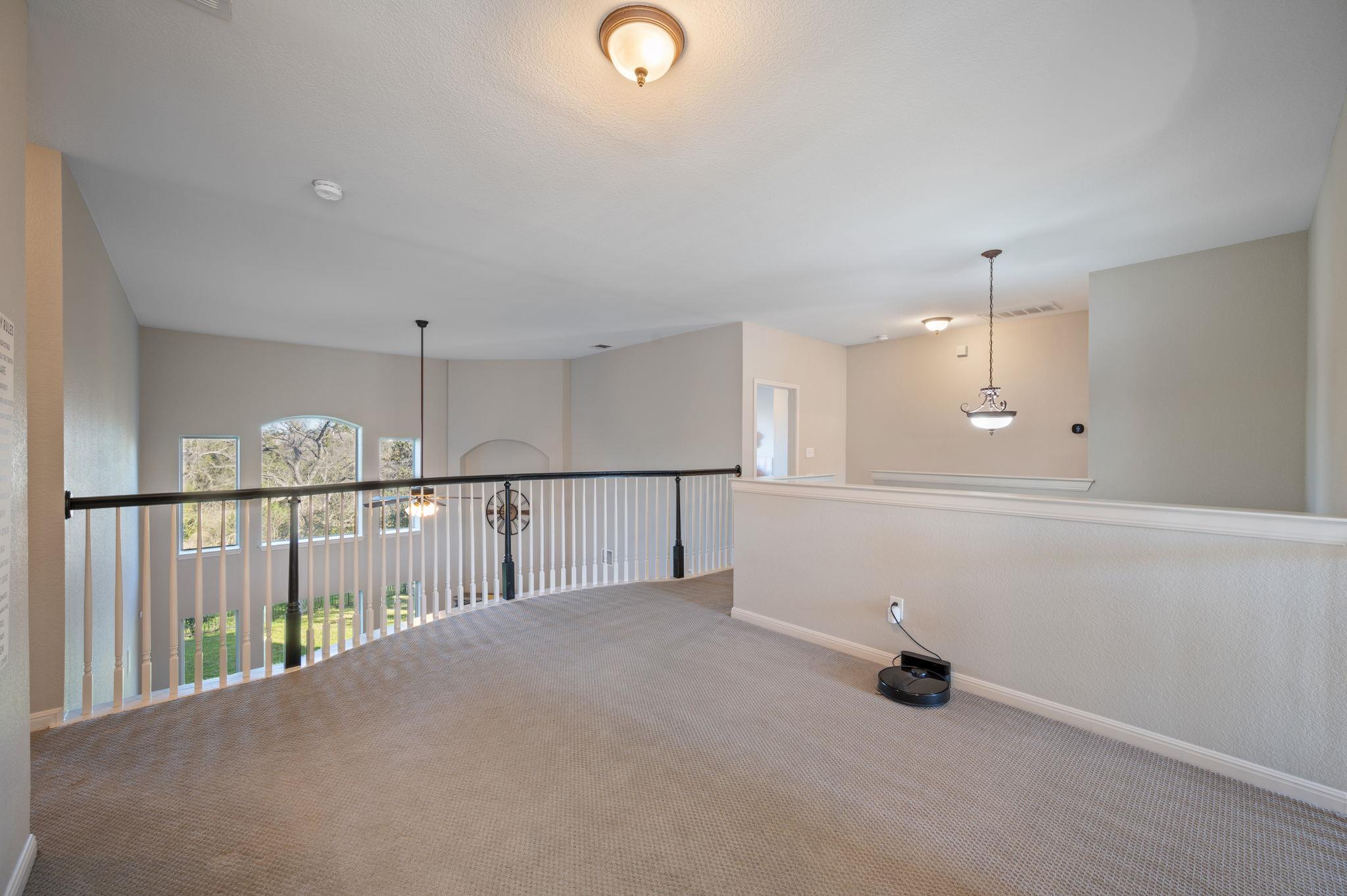 10005 Whitley Bay Dr, Austin, TX 78717