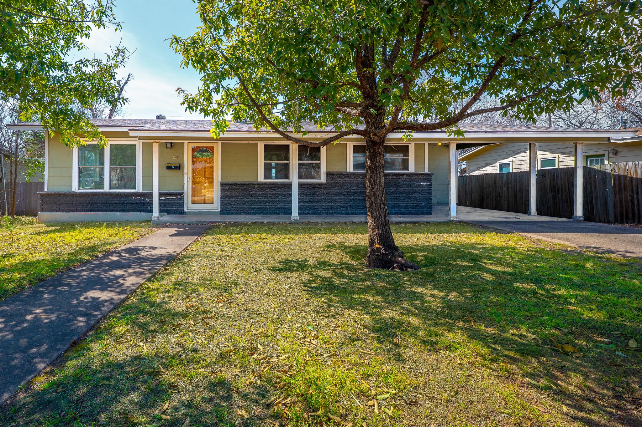 1203 Cloverleaf Dr, Austin, TX 78723