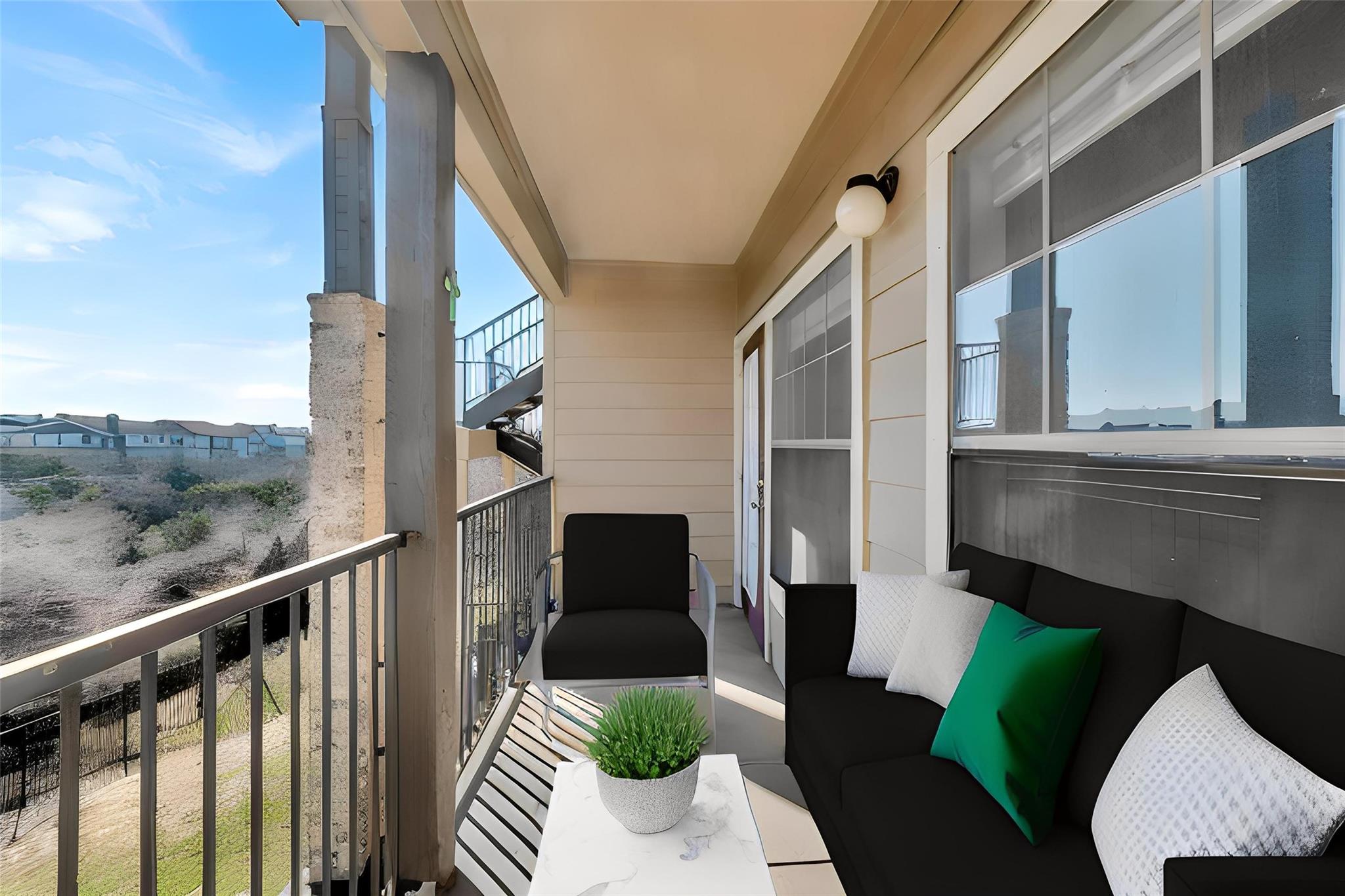 2320 Gracy Farms Ln # 823, Austin, TX 78758