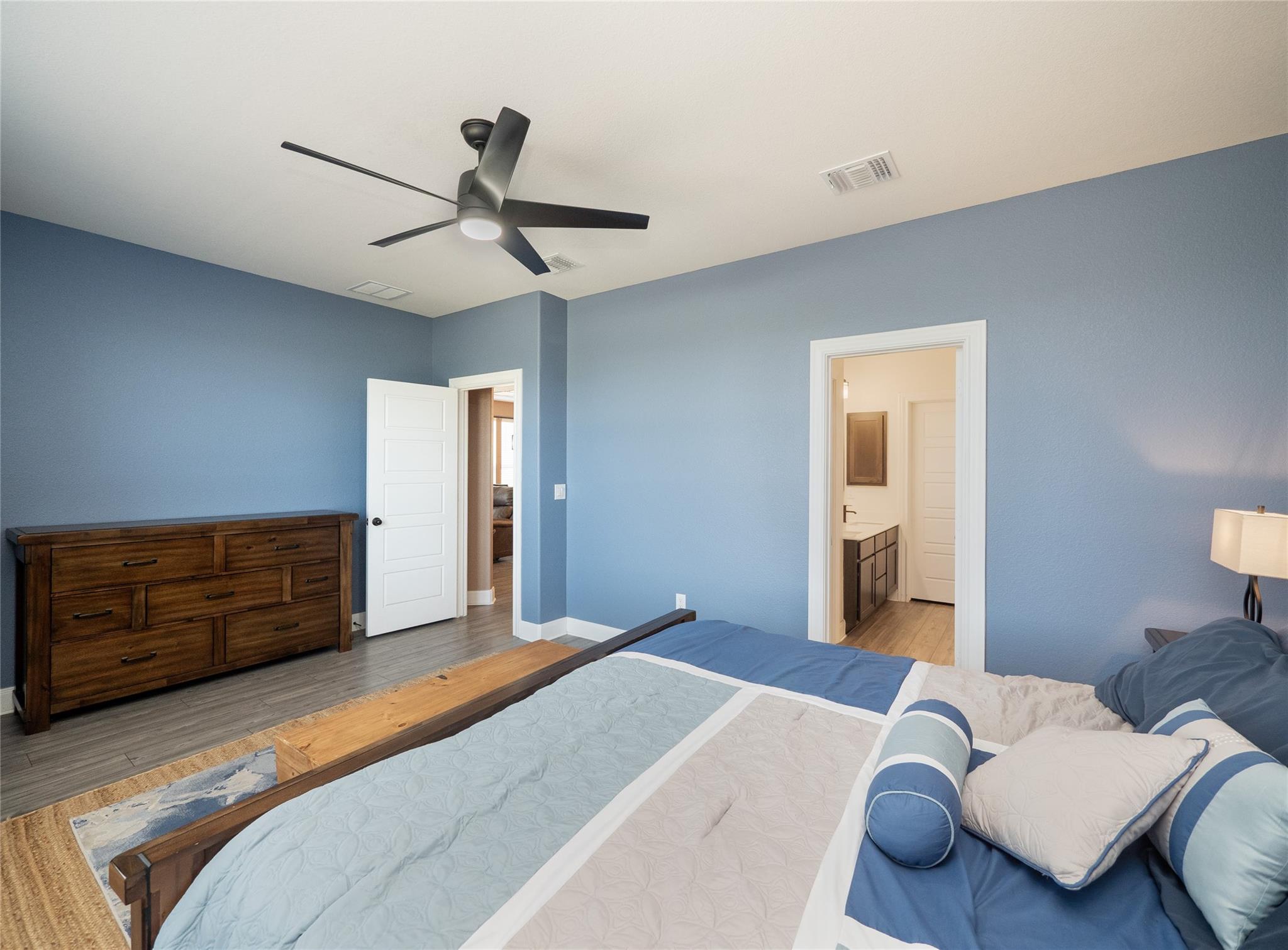 203 Teller Dr, Lockhart, TX 78644
