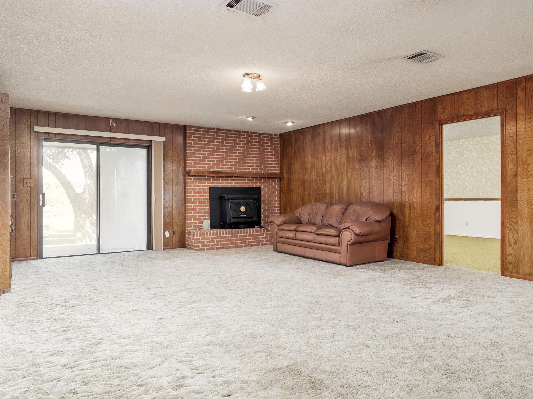 10025 South FM 1660, Hutto, TX 78634