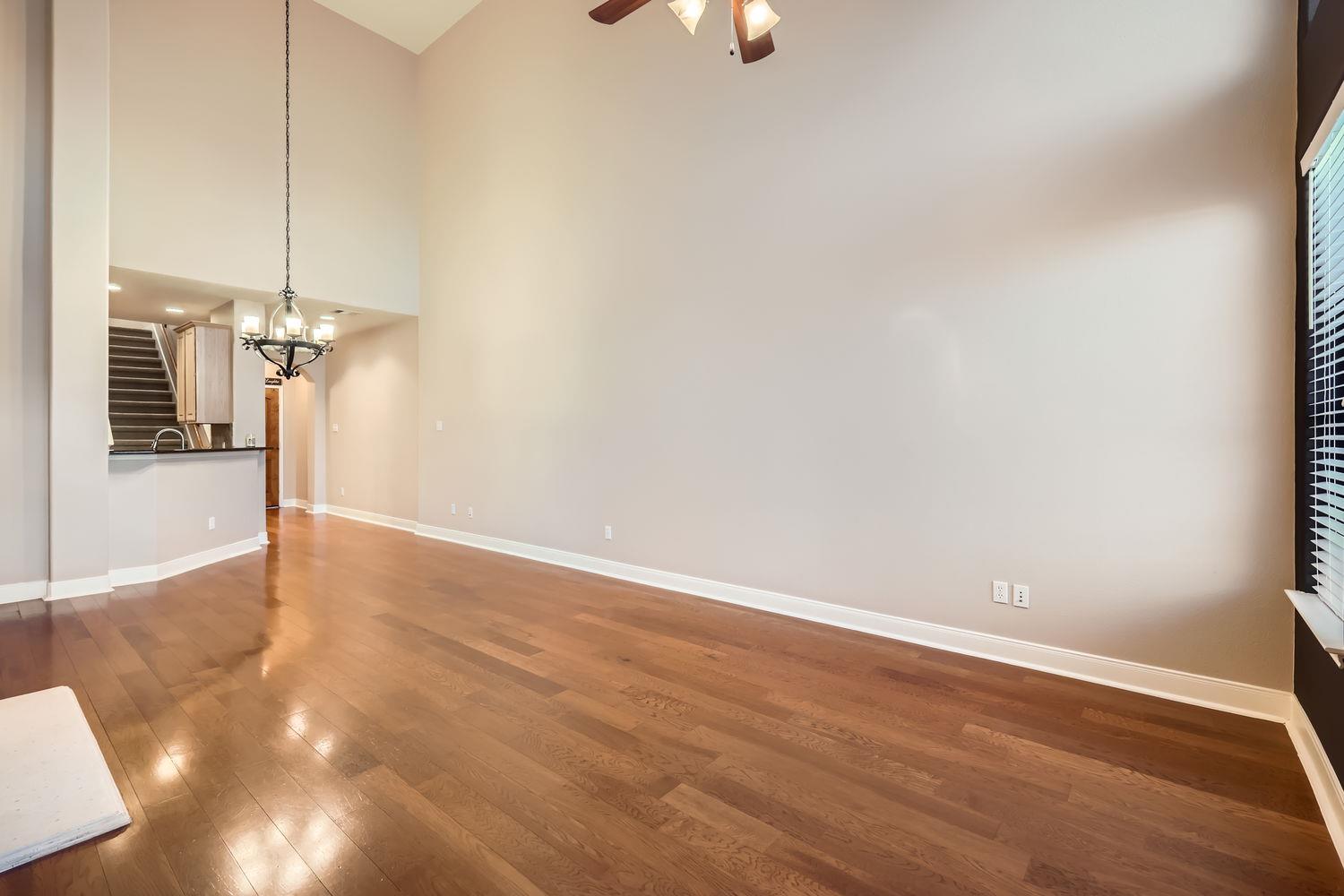 2210 Onion Creek Pkwy # 503, Austin, TX 78747