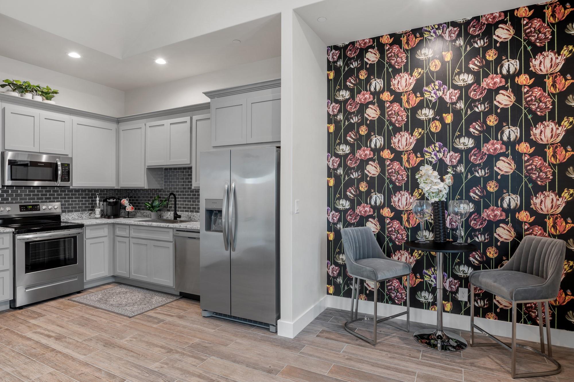 1003 Friendship Ln # 301, Fredericksburg, TX 78624