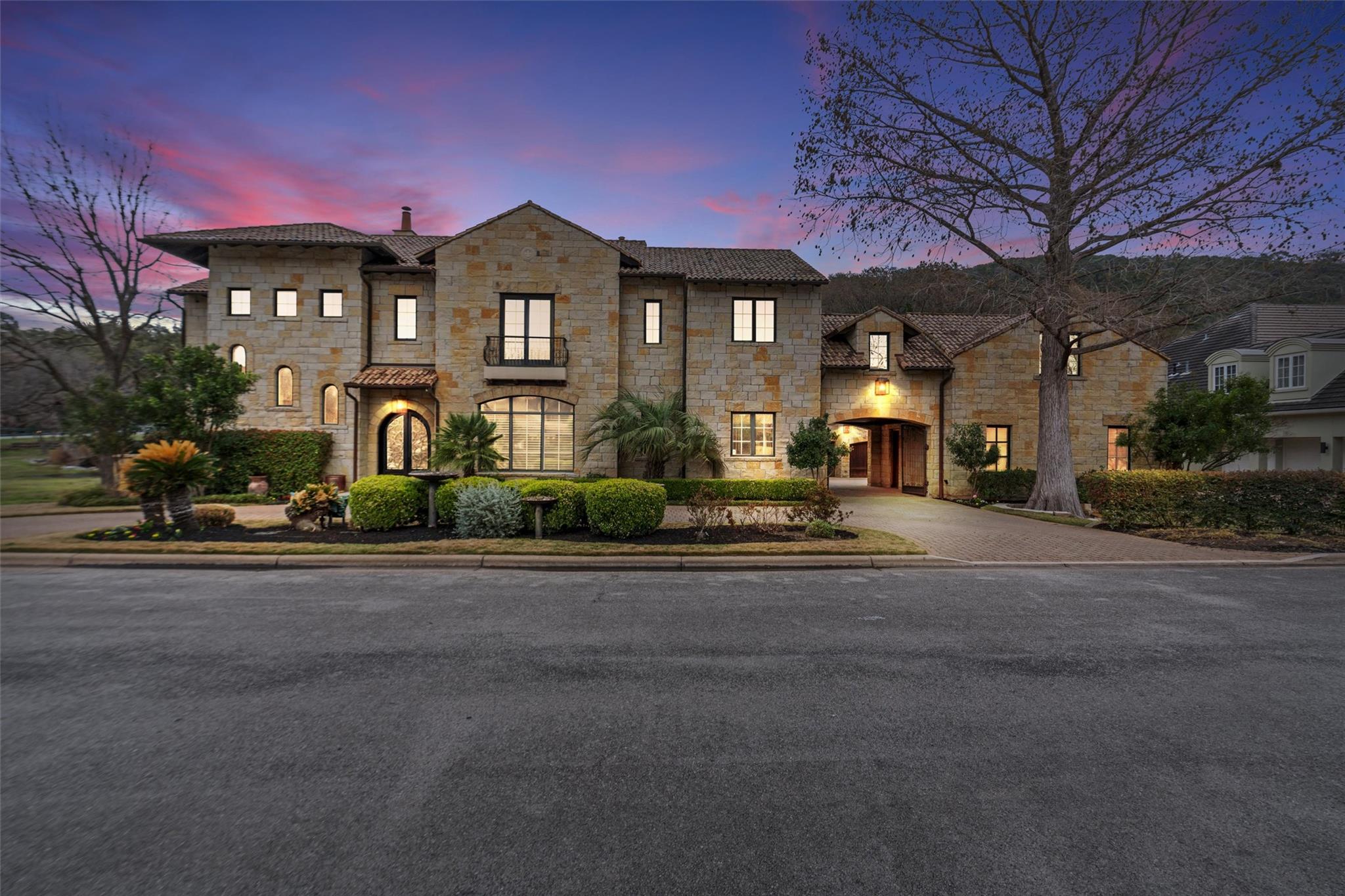 4407 Island Cv, Austin, TX 78731