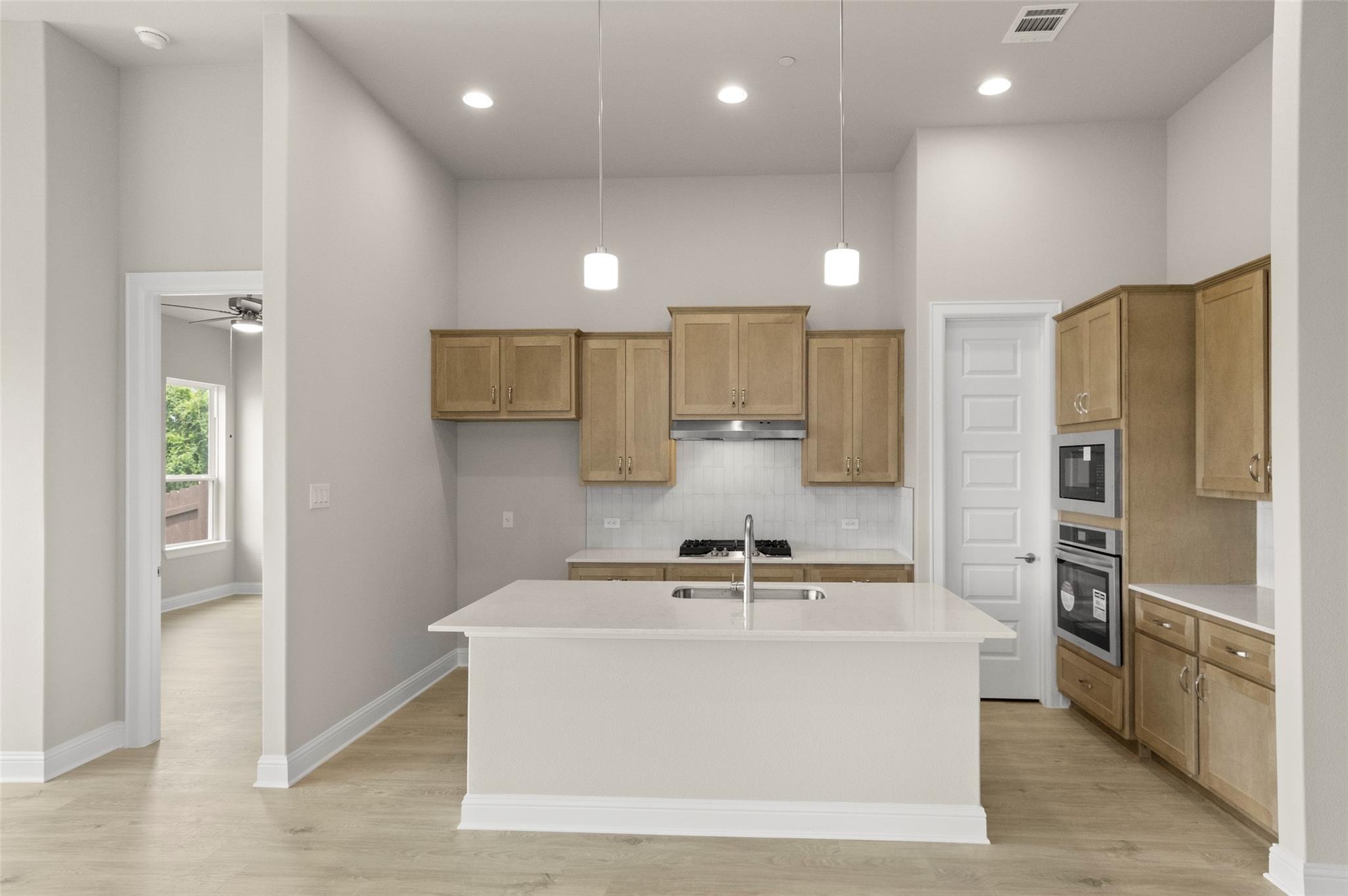 600 C-Bar Ranch Trl, Cedar Park, TX 78613