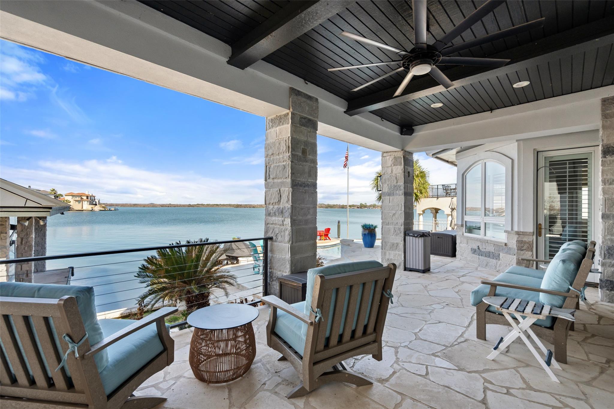 404 Matern Ct, Horseshoe Bay, TX 78657