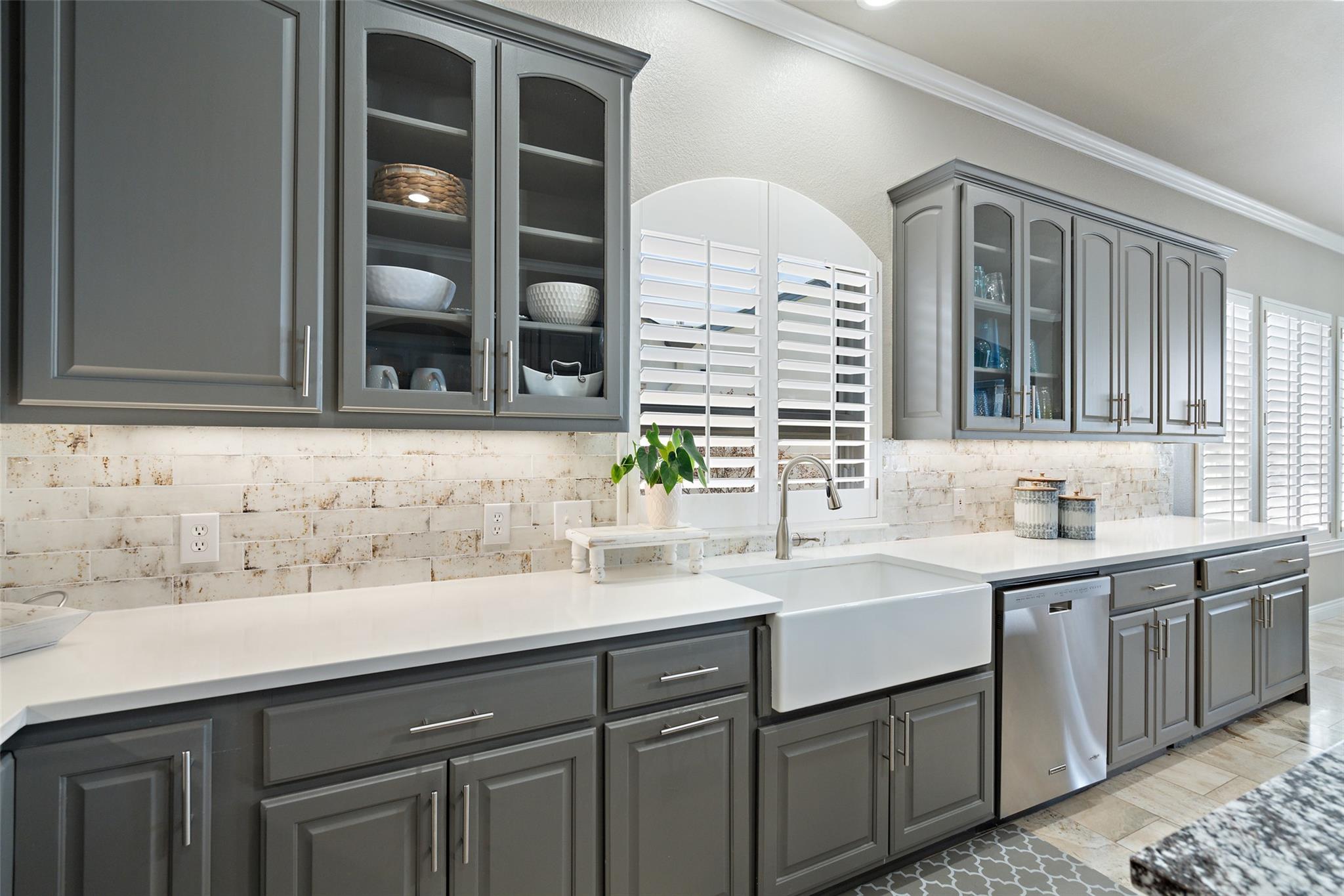 404 Matern Ct, Horseshoe Bay, TX 78657