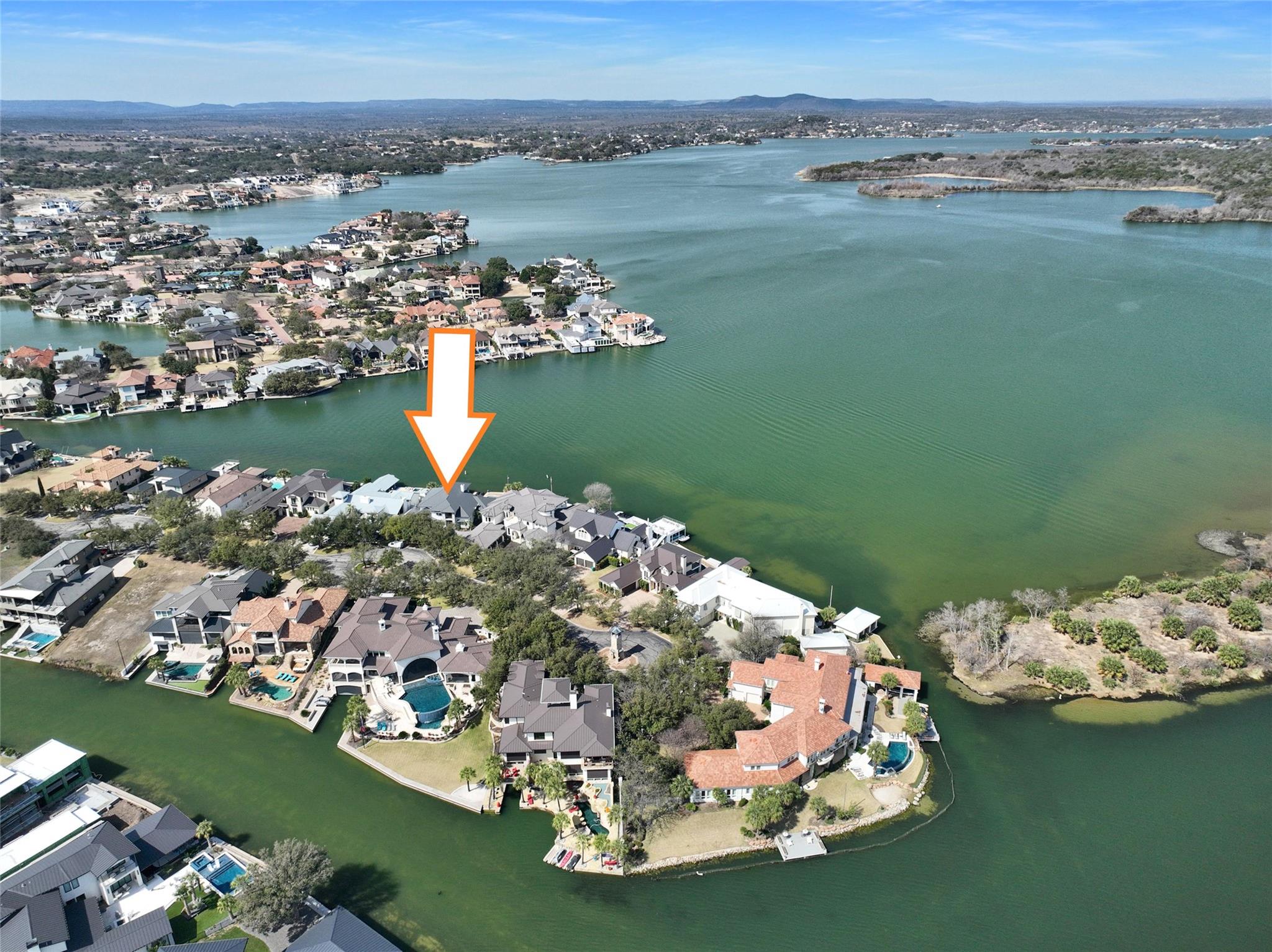 404 Matern Ct, Horseshoe Bay, TX 78657