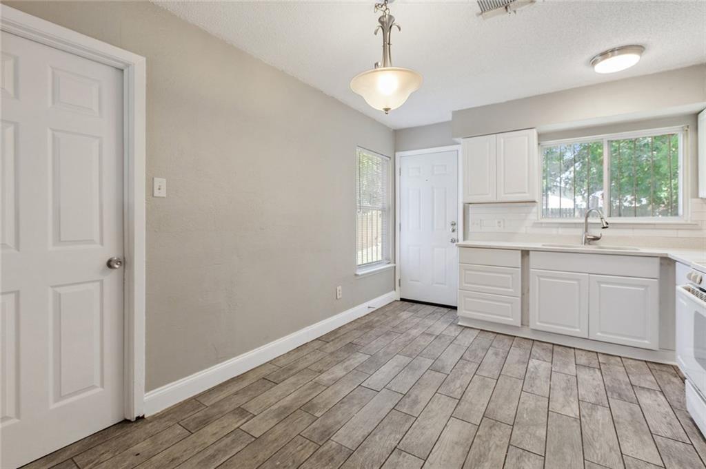 6702 Colony Park Dr, Austin, TX 78724