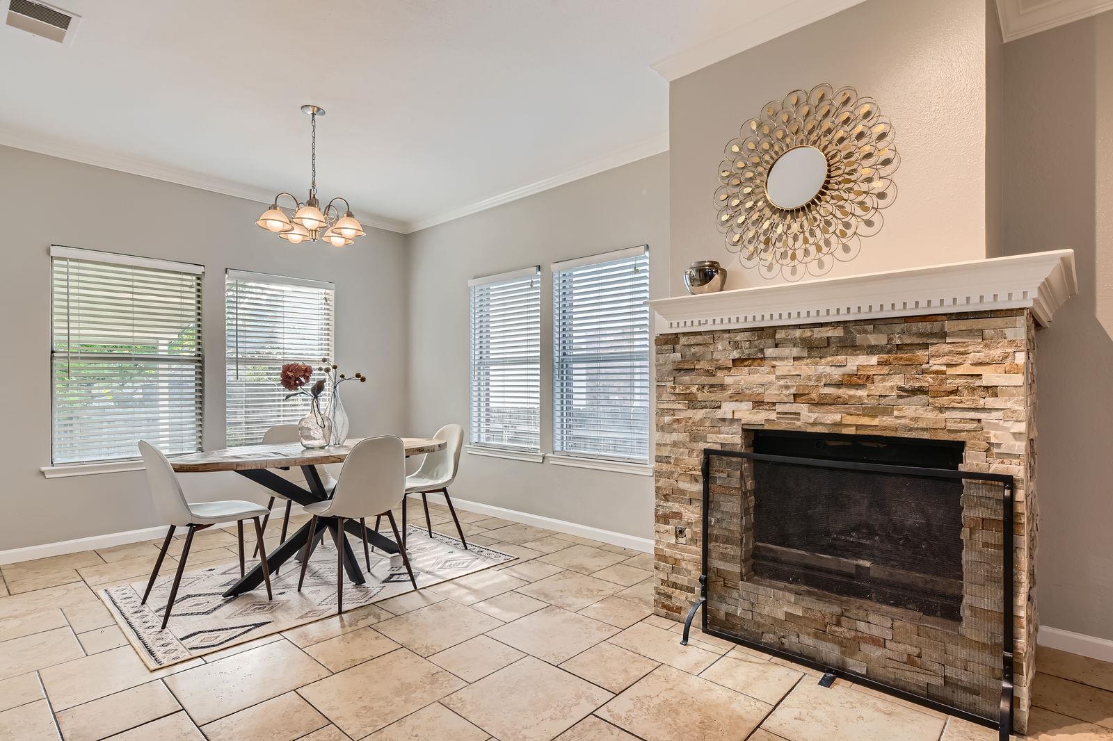 1703 Pecos Valley Cv, Round Rock, TX 78665