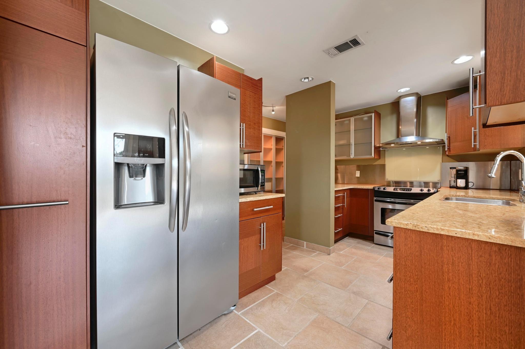 1707 Spyglass Dr # 74, Austin, TX 78746