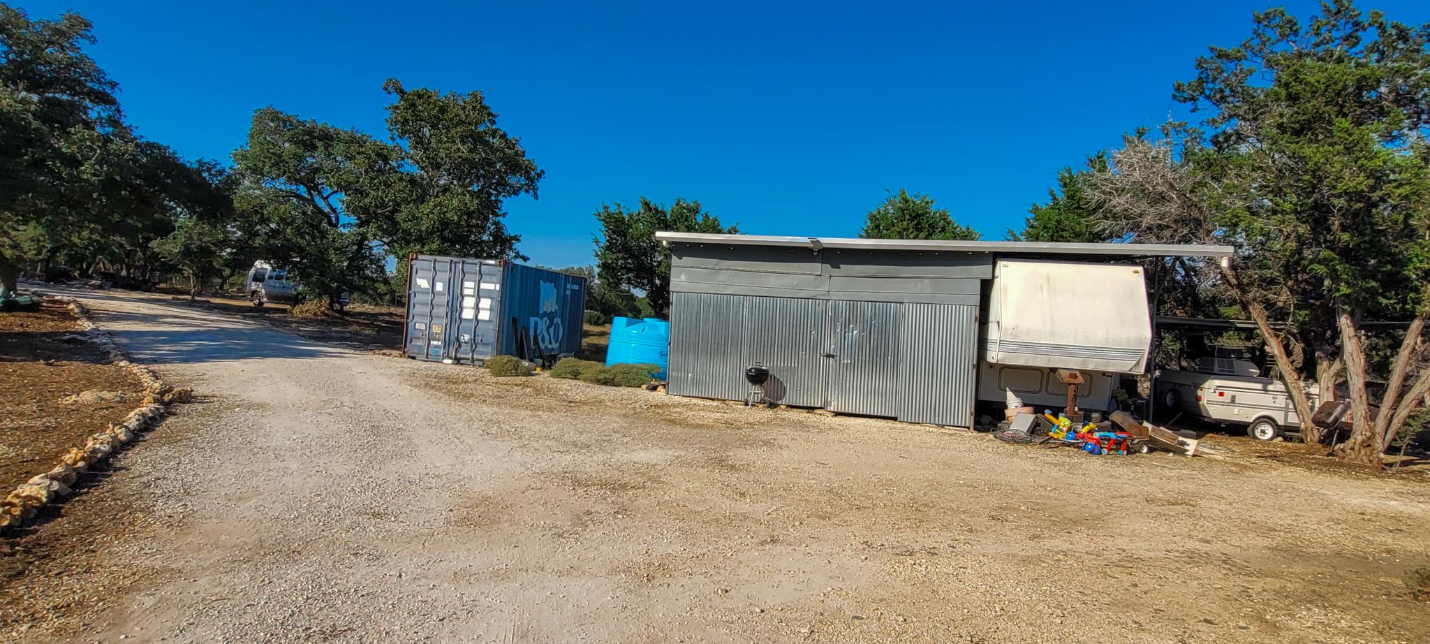 1085 Forest View Dr, Blanco, TX 78606