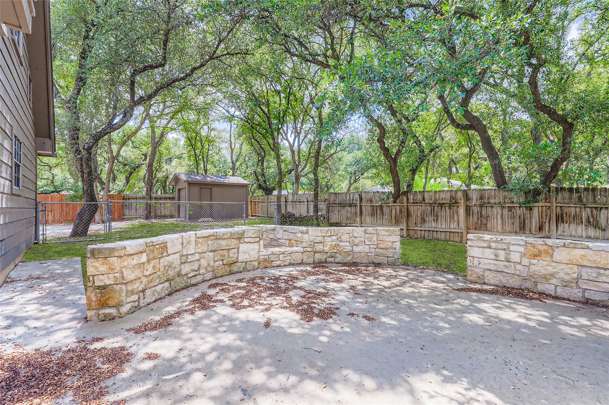 803 Serenada Dr, Georgetown, TX 78628